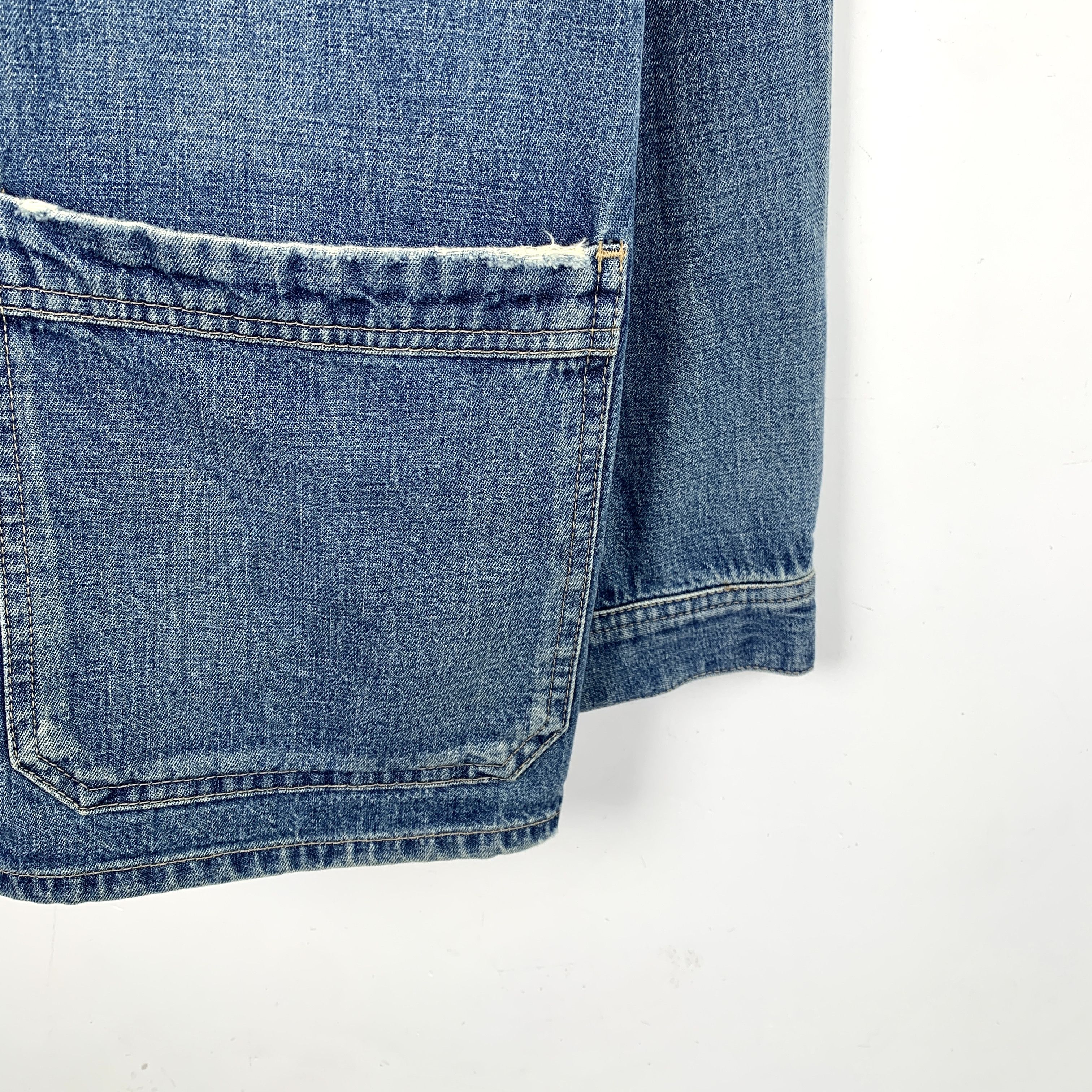 Celine Celine Blue Horn Button Cotton Denim Jacket S Size S / US 4 / IT 40 - 5 Thumbnail