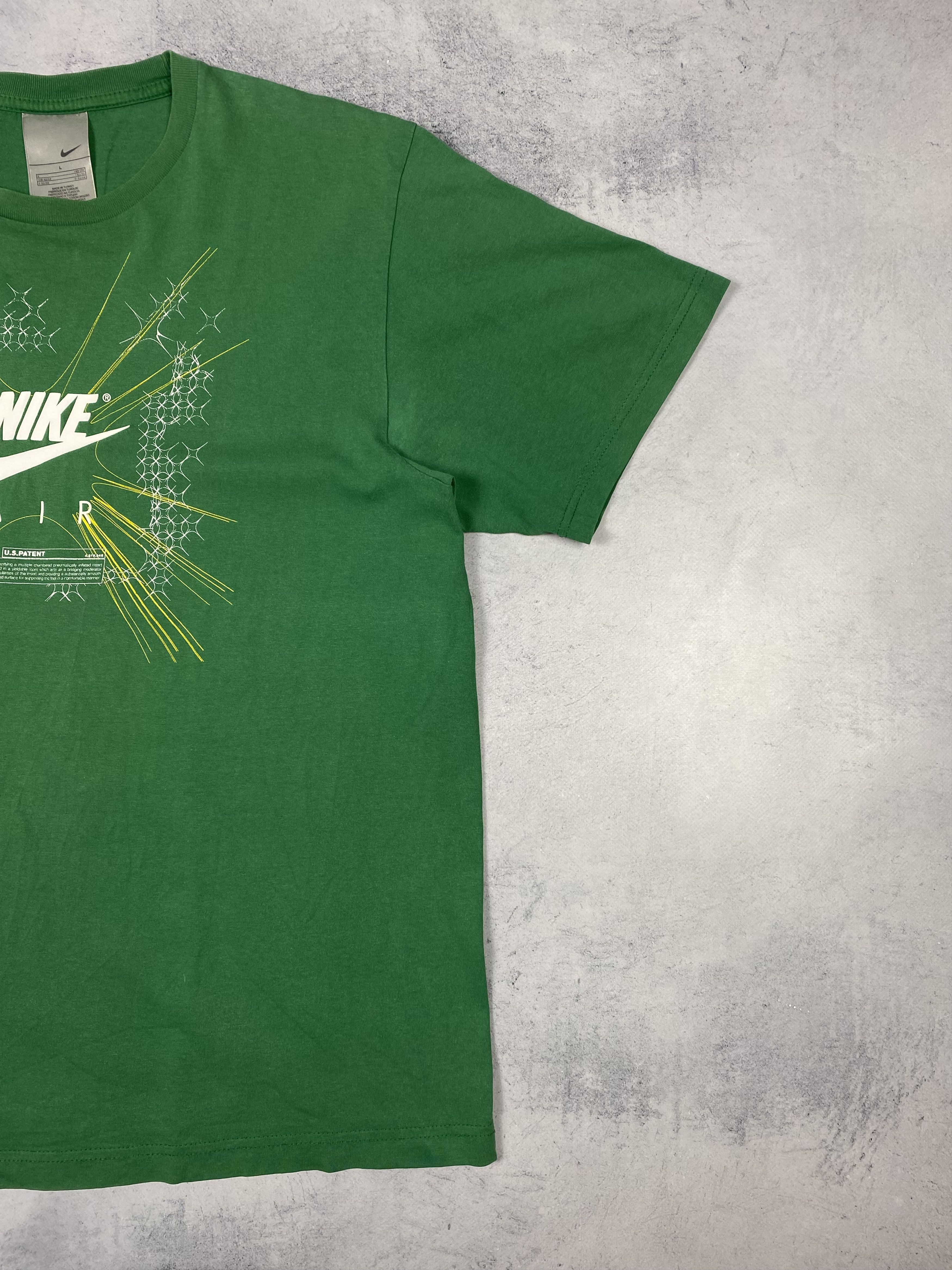 Nike Vintage 00s Nike Air Big Logo Swoosh Y2K T Shirt Green Size US L / EU 52-54 / 3 - 5 Thumbnail