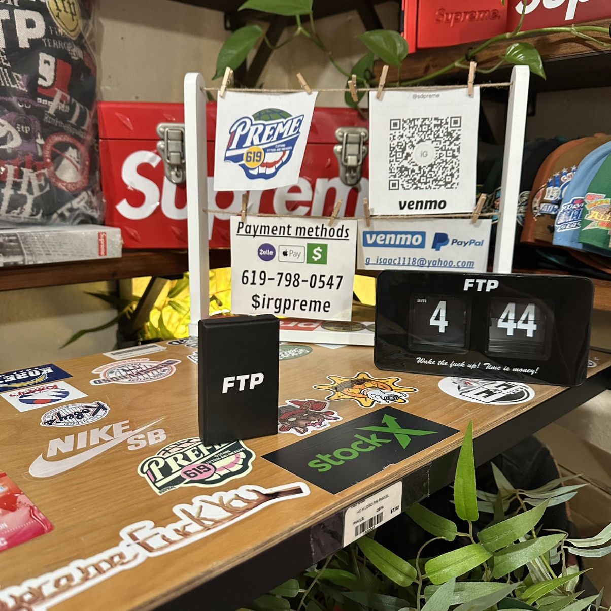 Fuck The Population Ftp Boris pin set 🔥 📌 Size ONE SIZE - 4 Thumbnail