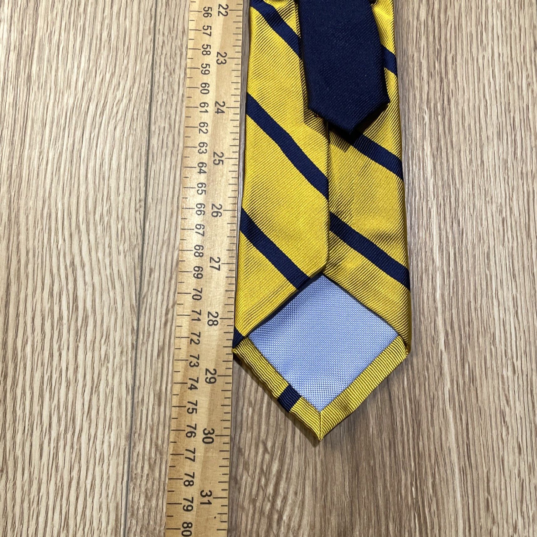 Tommy Hilfiger Tommy Hilfiger Men's Silk Tie Navy Yellow Striped Classic Designer Business Wear Size ONE SIZE - 5 Thumbnail