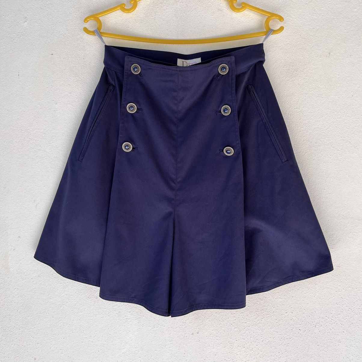 Dior Christian Dior Mademoiselle Skort Style Double Button Size 24" / US 00 / IT 34 - 5 Thumbnail