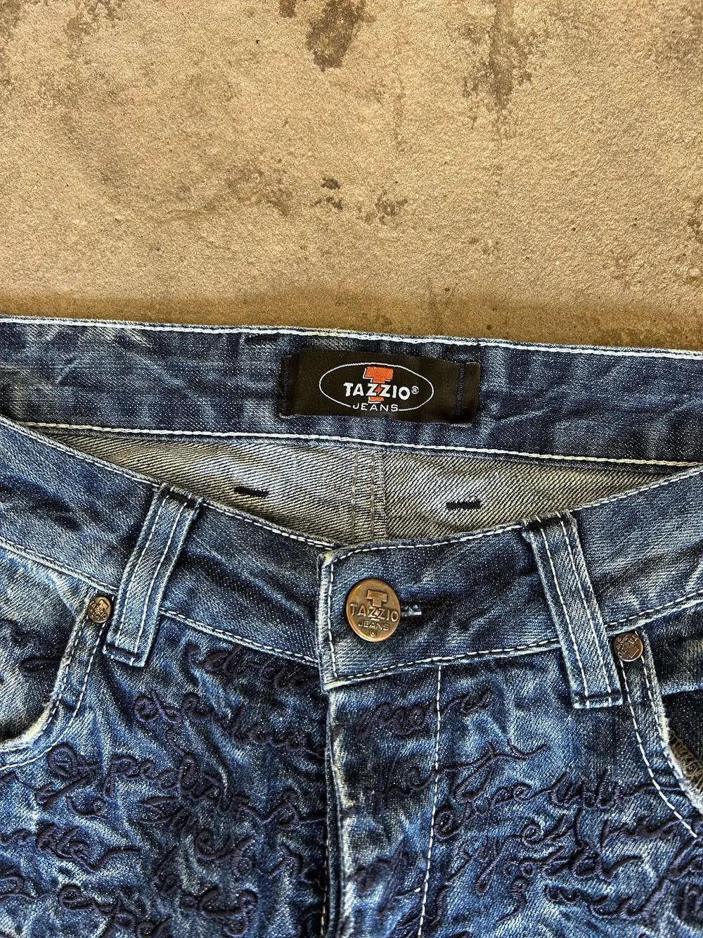 Hysteric Glamour × Japanese Brand Japanese Crazy Ed Hardy Style Distressed Washed Jeans Size US 32 / EU 48 - 6 Thumbnail