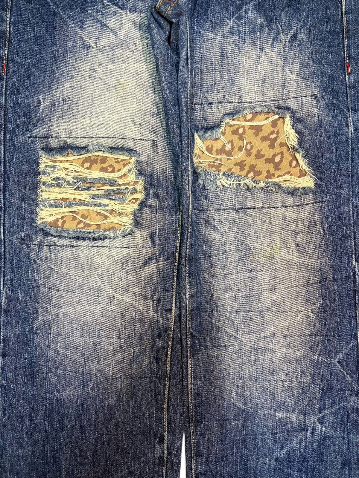 Disney Vintage Mickey Disney Patch Distress Suspenders Jeans Size 31" - 3 Thumbnail