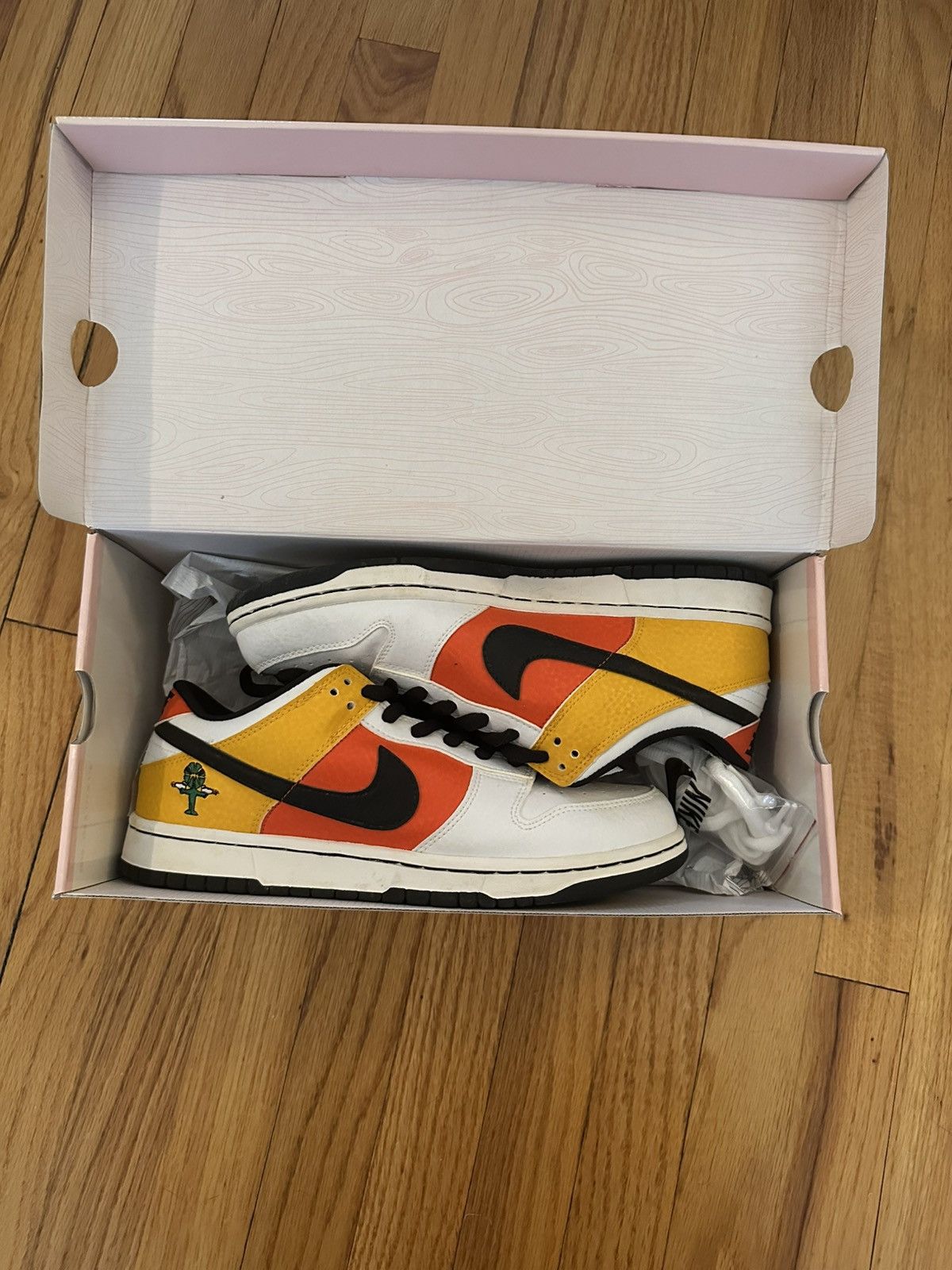 Nike Nike Dunk Low Pro SB ‘Raygun’ Size US 10 / EU 43 - 7 Thumbnail
