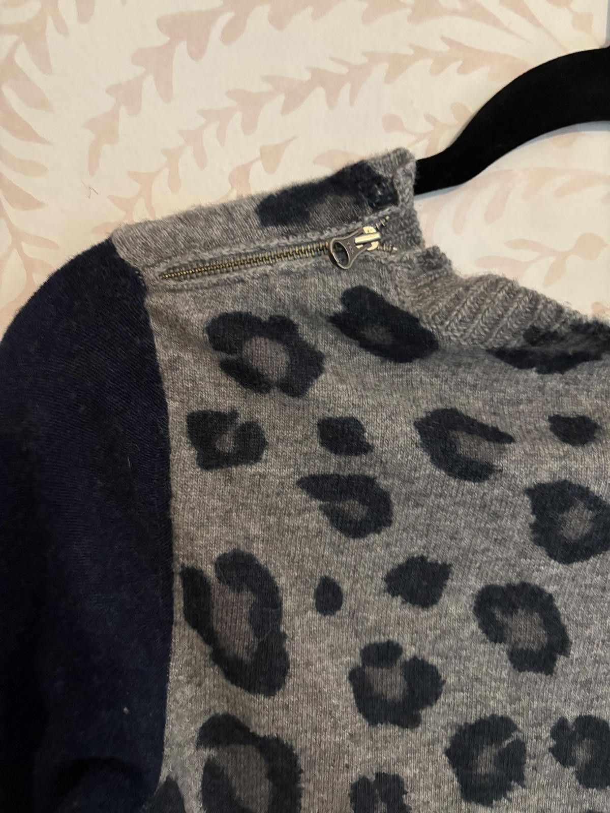 Designer Gossip Girl Rebecca Taylor leopard print sweater S Cashmere Size S / US 4 / IT 40 - 8 Thumbnail