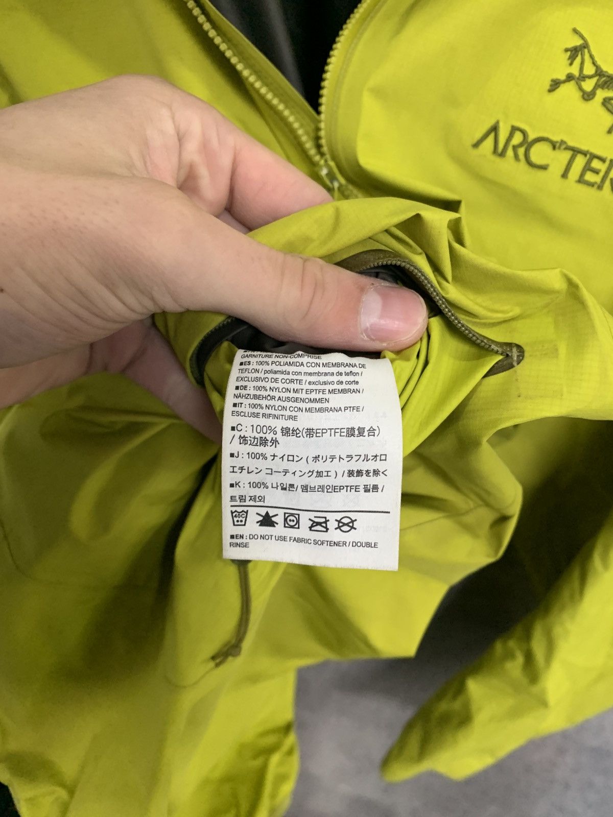 Arc'teryx Arcteryx gore-tex jacket Size US L / EU 52-54 / 3 - 6 Thumbnail
