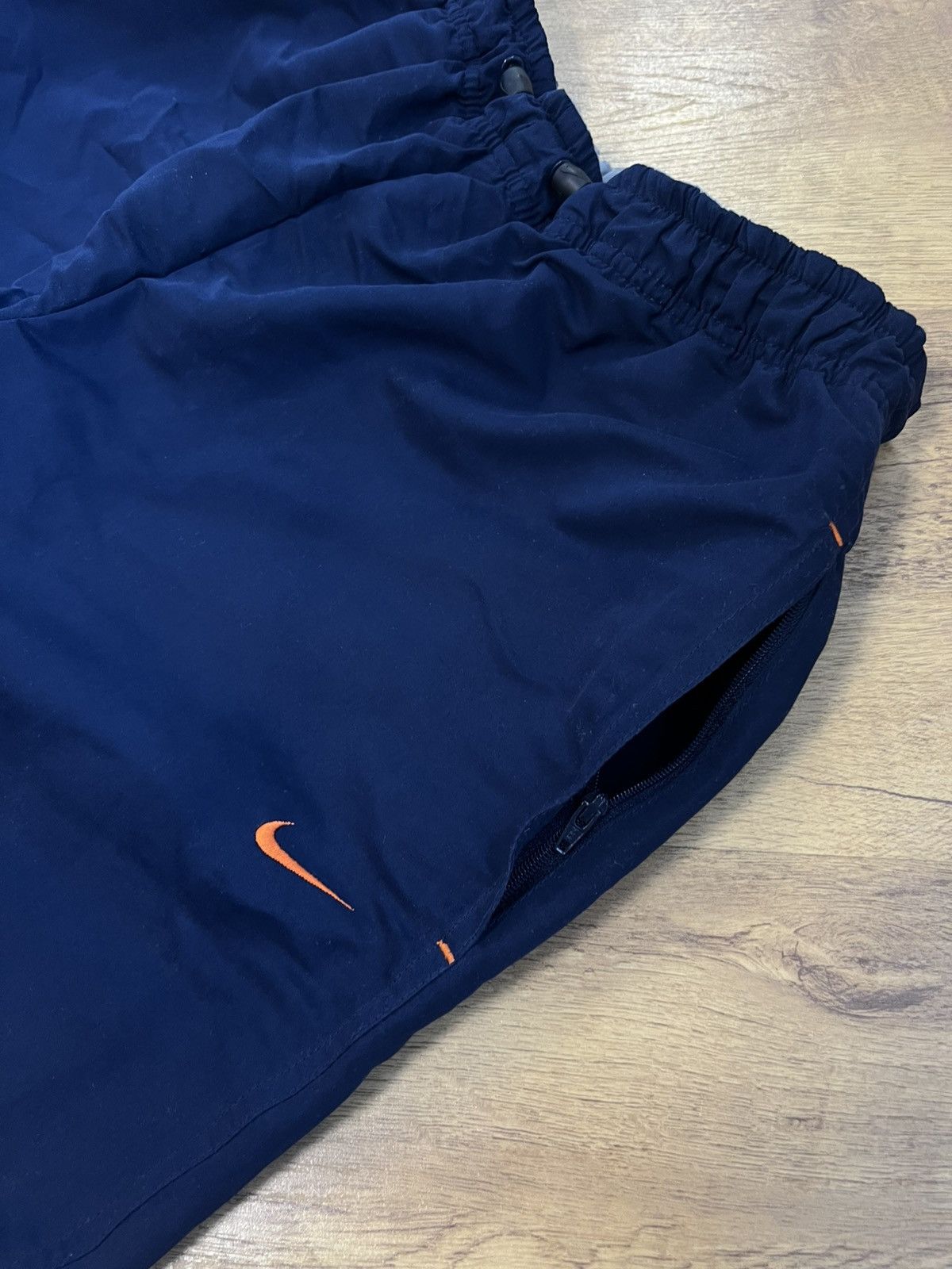 Nike Nike Vintage Track Pants Nylon ! Size US 30 / EU 46 - 6 Thumbnail