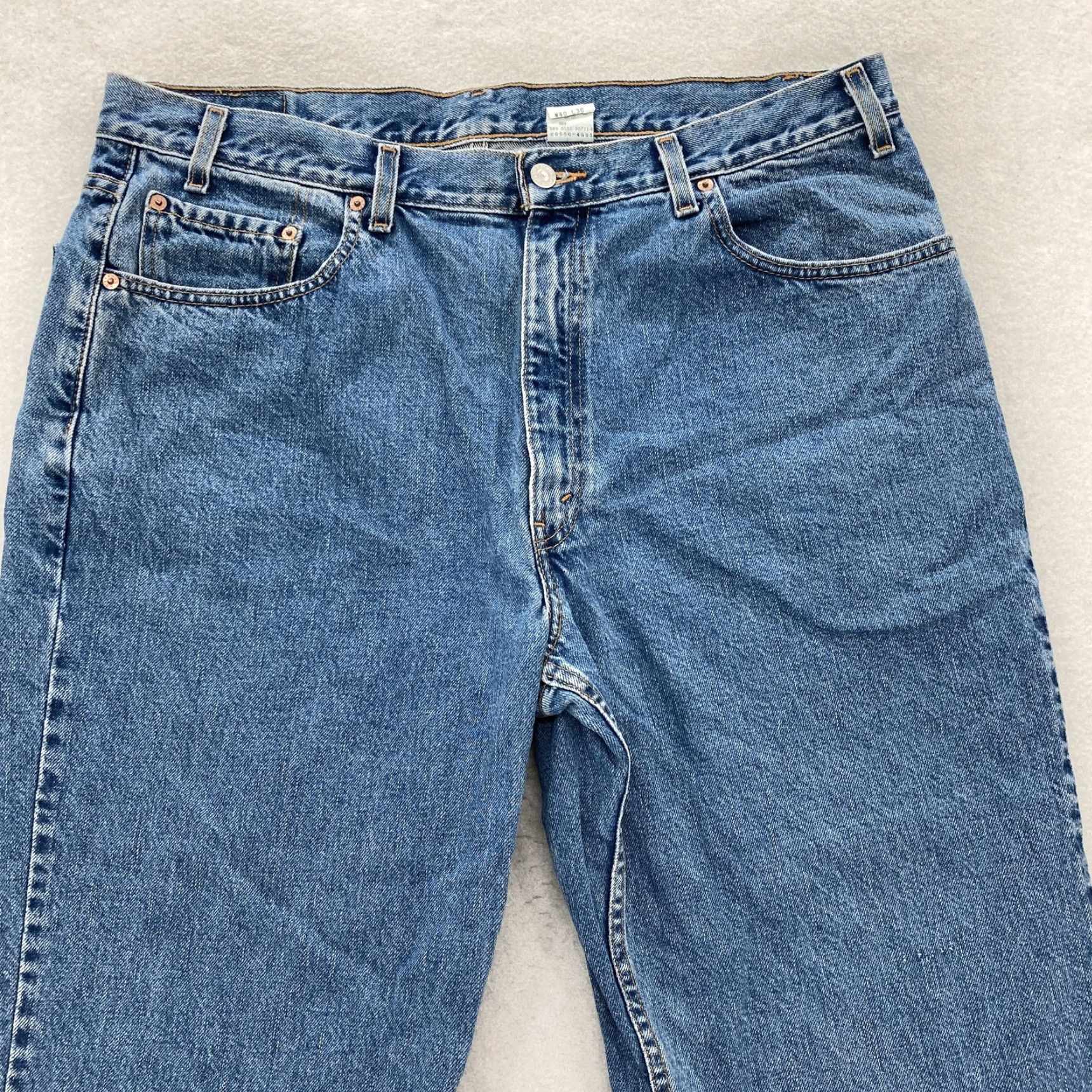 Levi's VINTAGE Levi's 550 Jeans Mens 40x30 Blue Relaxed Fit Tapered Leg Denim 2002 Y2K Size US 40 / EU 56 - 2 Thumbnail