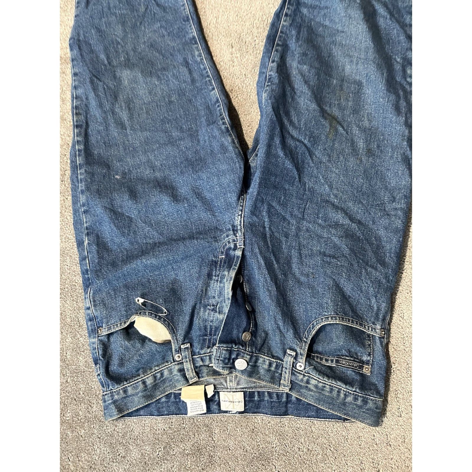 Calvin Klein Calvin Klein Jeans Women’s Straight Leg Denim Blue Light Blue Stone Wash Size 7 5-Pocket Design Inseam 28 in Regular Vintage: No N/A Size 28" / US 6 / IT 42 - 5 Thumbnail