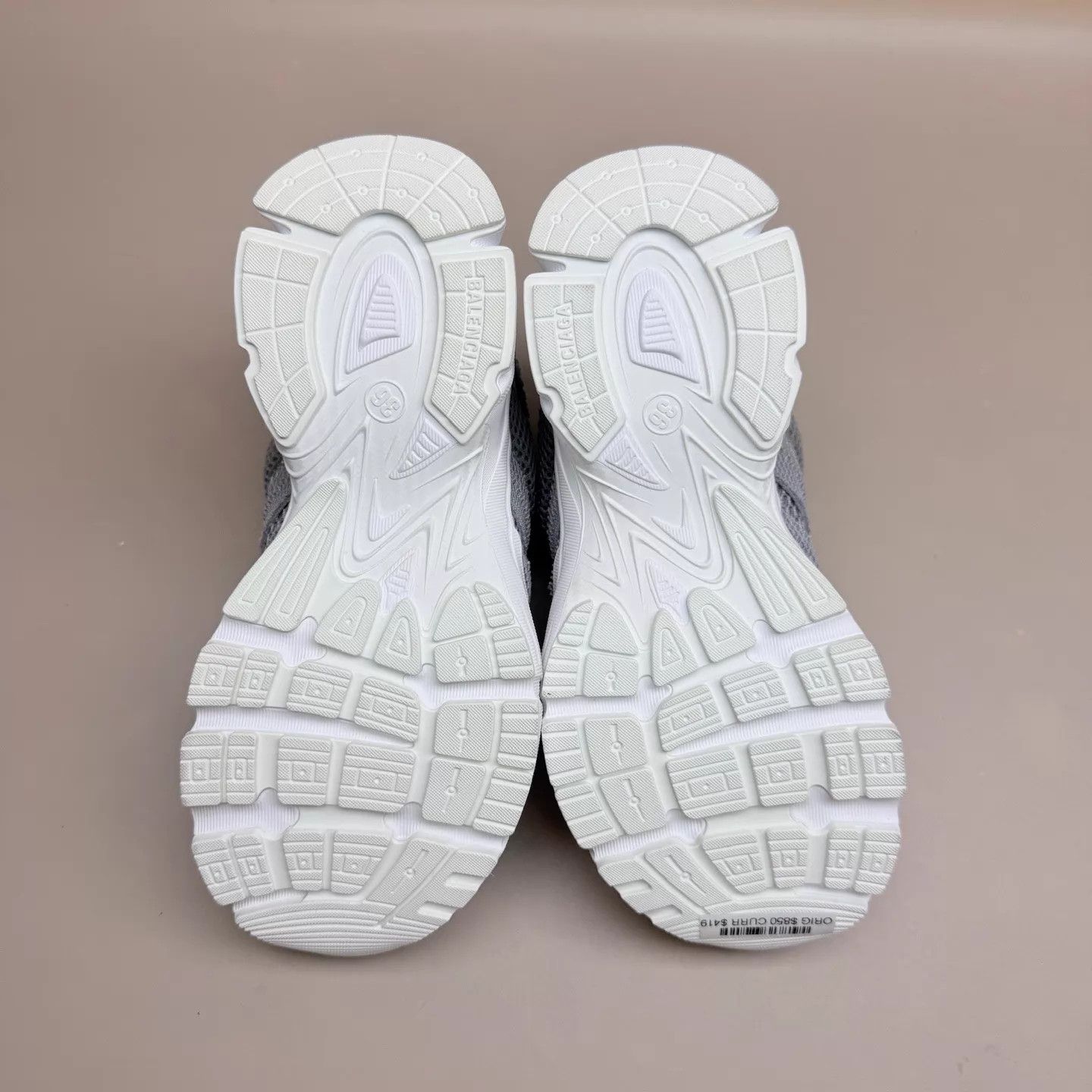 Balenciaga Balenciaga Phantom Gray White 36 Mint Sneakers Size US 5.5 / IT 35.5 - 6 Thumbnail