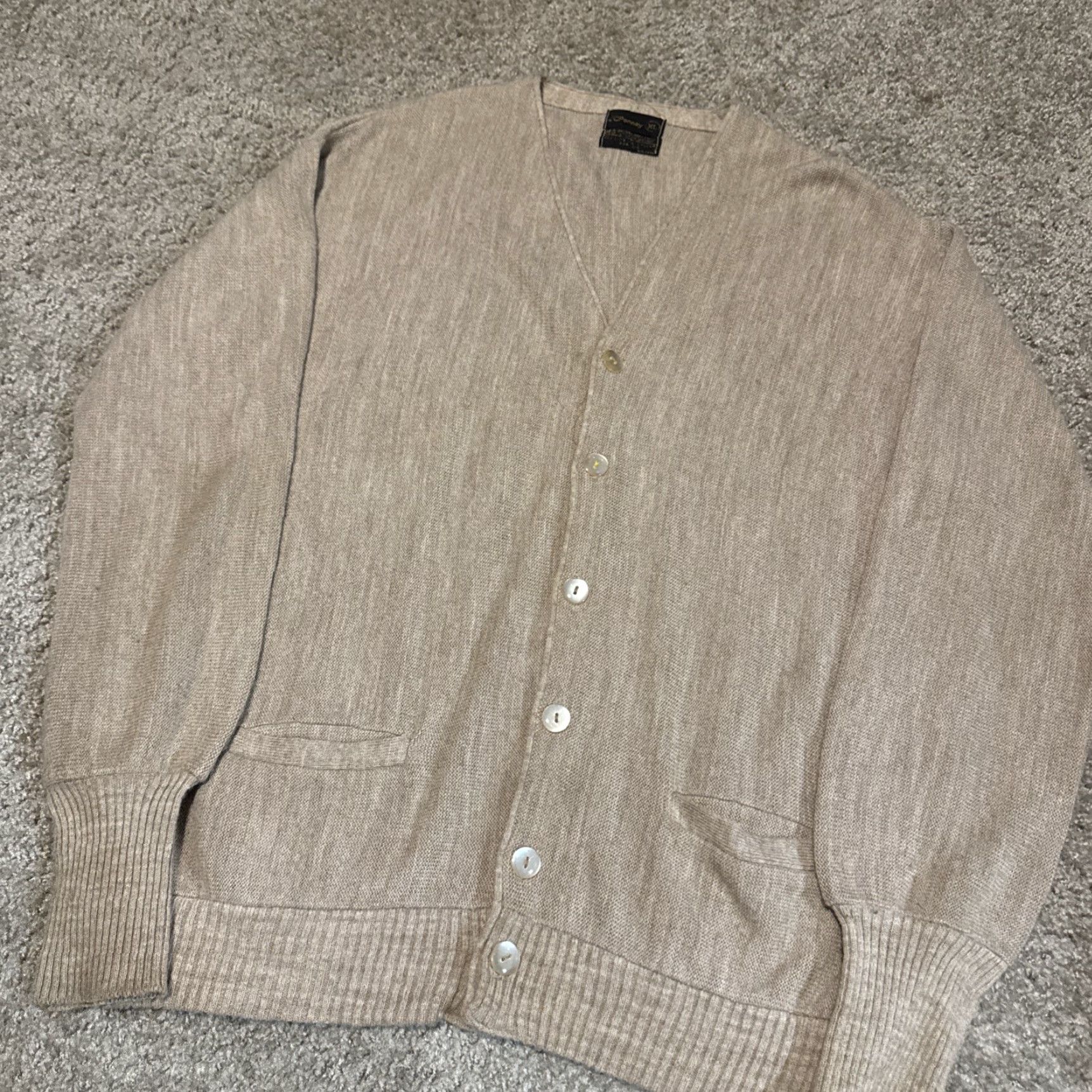 JCPenney VINTAGE J. C. Penney Cardigan XL Men Beige Acrylic Knit Oatmeal 1970s Sweater Size US XL / EU 56 / 4 - 5 Thumbnail