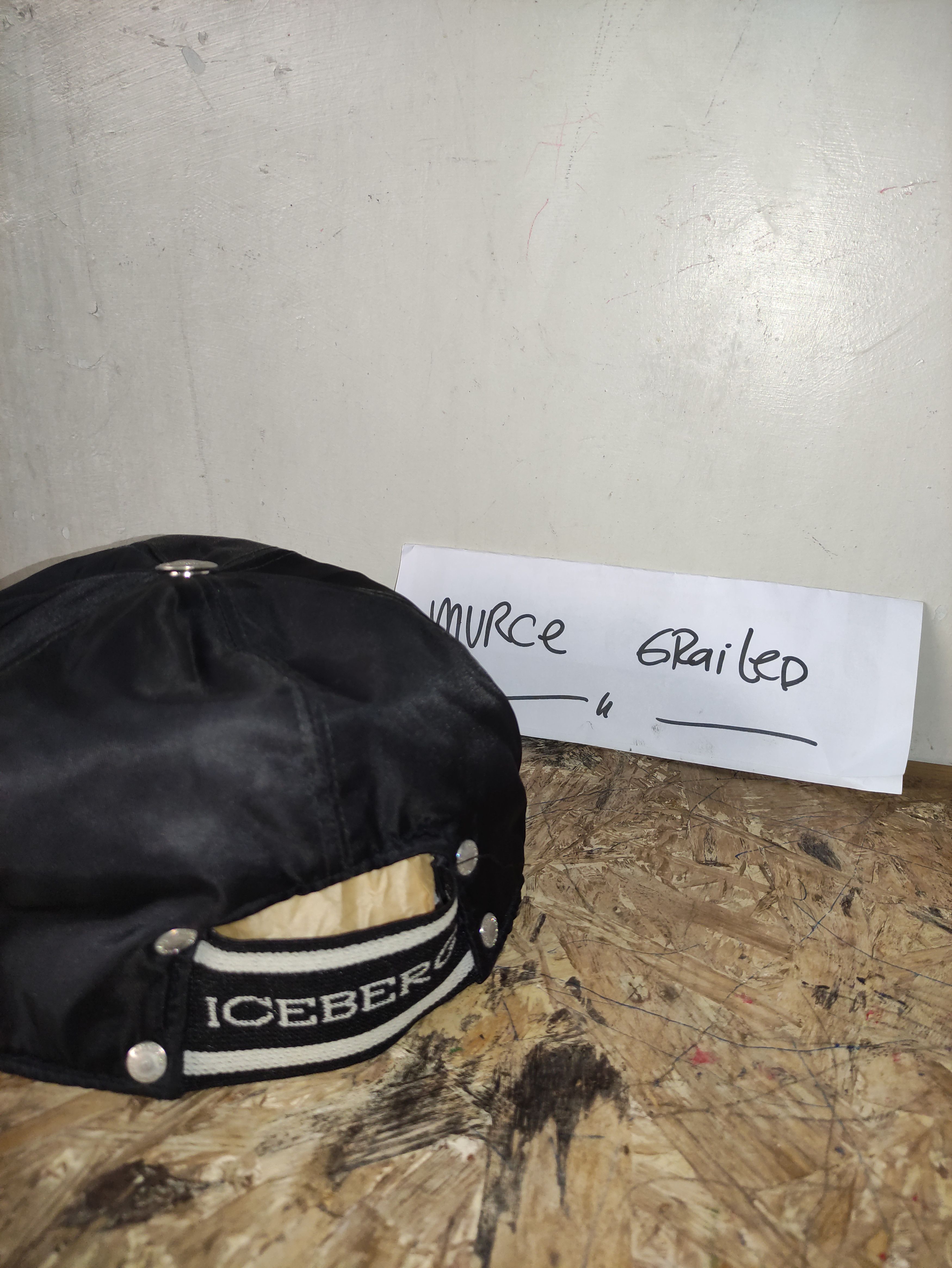 Iceberg iceberg 5 panel ski hat vintage polar inner Size ONE SIZE - 14 Thumbnail