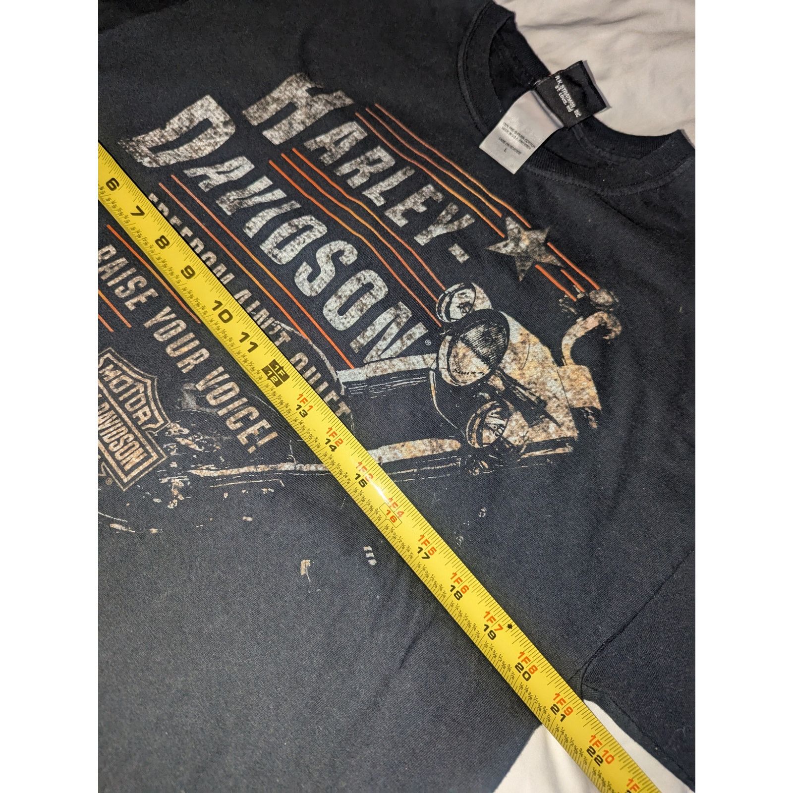 Harley Davidson 2011 Harley-Davidson Sturgis South Dakota T-Shirt Large USA Size US L / EU 52-54 / 3 - 6 Thumbnail