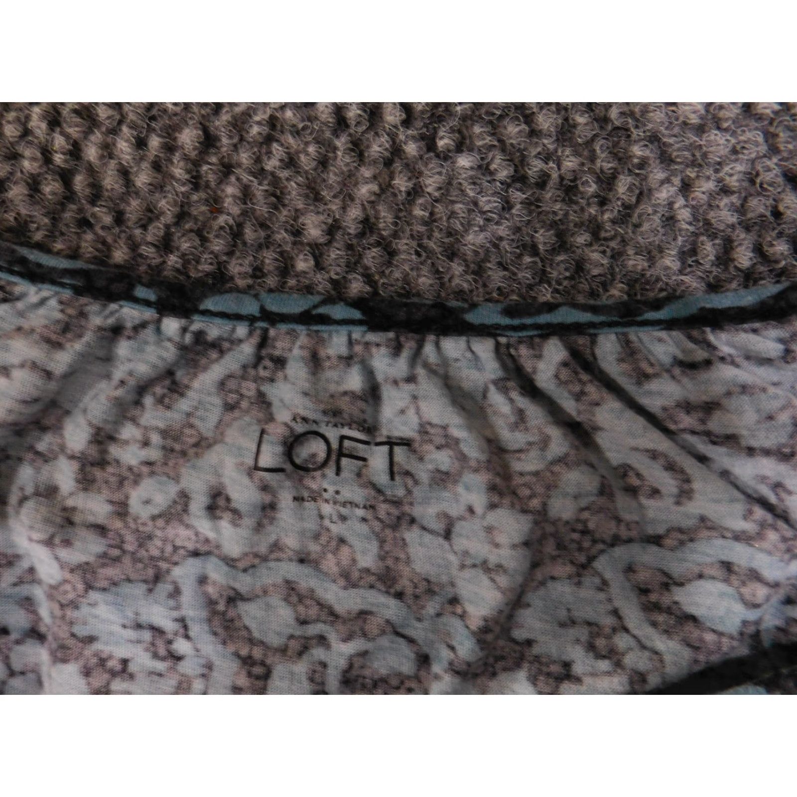 Loft LOFT Blouse Womens Large Blue Black Floral Short Sleeve Lightweight Top Size L / US 10 / IT 46 - 6 Thumbnail