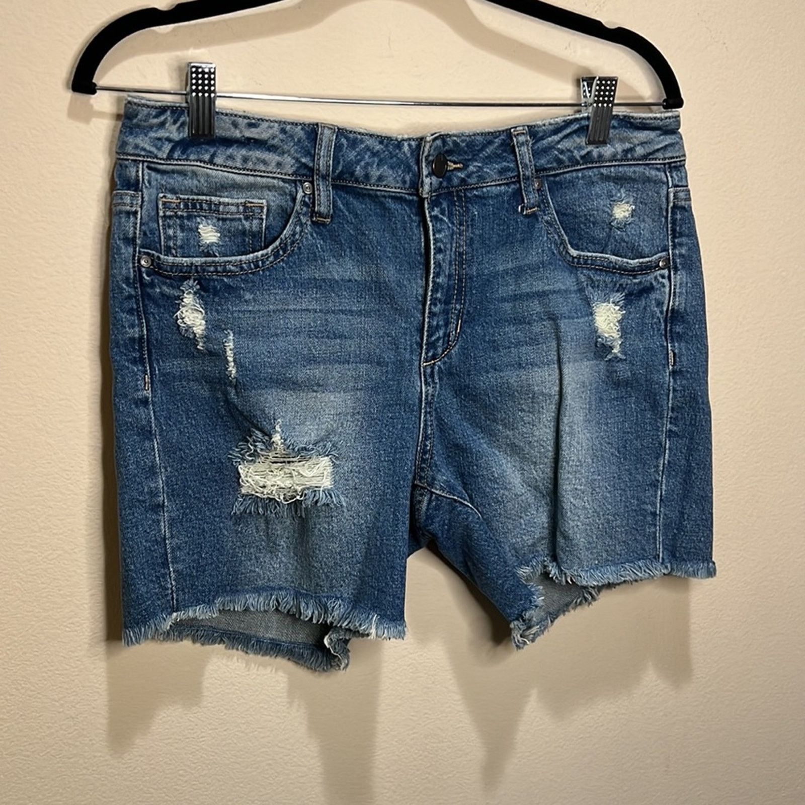 Joe's Joe’s Jeans Easy Cut-Off Short- Dania Size 29 Size 29" - 3 Thumbnail