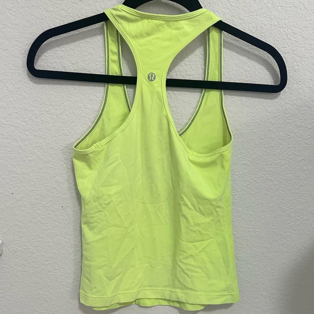Lululemon Lululemon Cool Racerback Wild Lime Size 4 Neon Yellow-Green Size S / US 4 / IT 40 - 8 Thumbnail