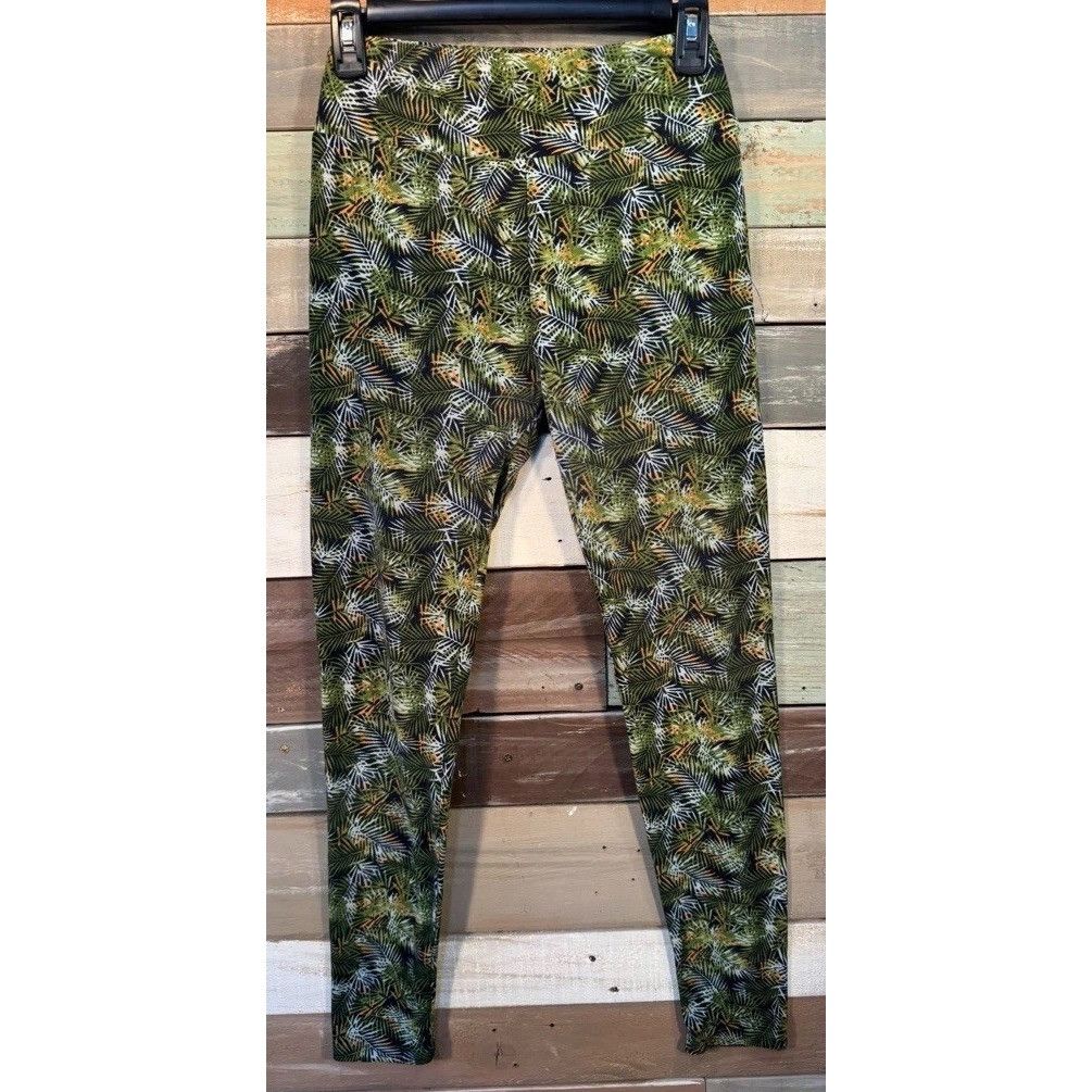 Other LuLaRoe Leggings OS One Size GREEN PINE NEEDLES Used Conditi Size 29" - 1 Thumbnail