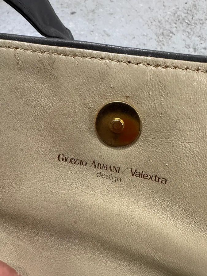 Giorgio Armani Giorgio Armani Valextra Design Contemporary Black Shoulder bAg Size ONE SIZE - 9 Thumbnail