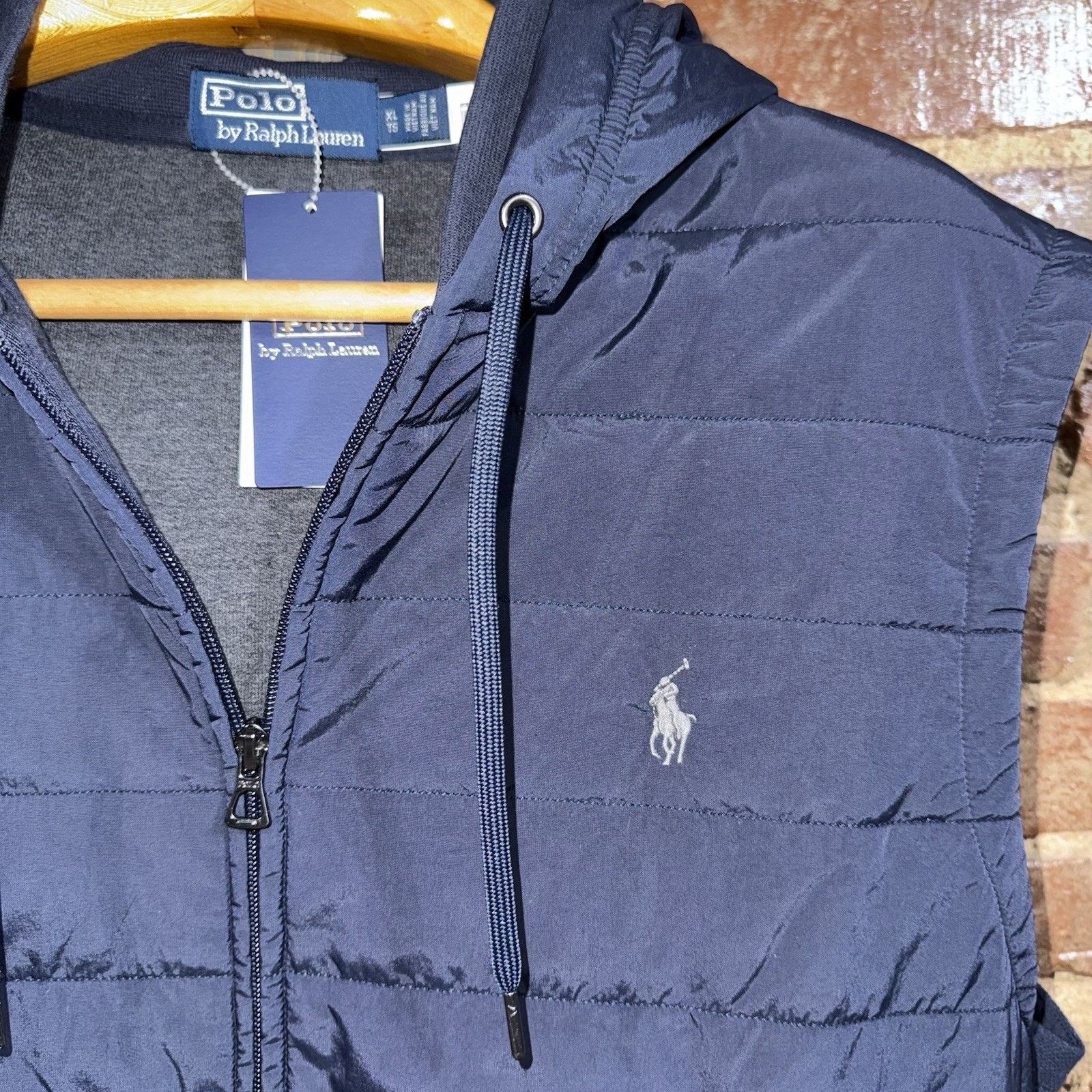 Ralph Lauren Polo Ralph Lauren Navy Hooded Puffer Vest NWT XL Full Zip Size US XL / EU 56 / 4 - 3 Thumbnail