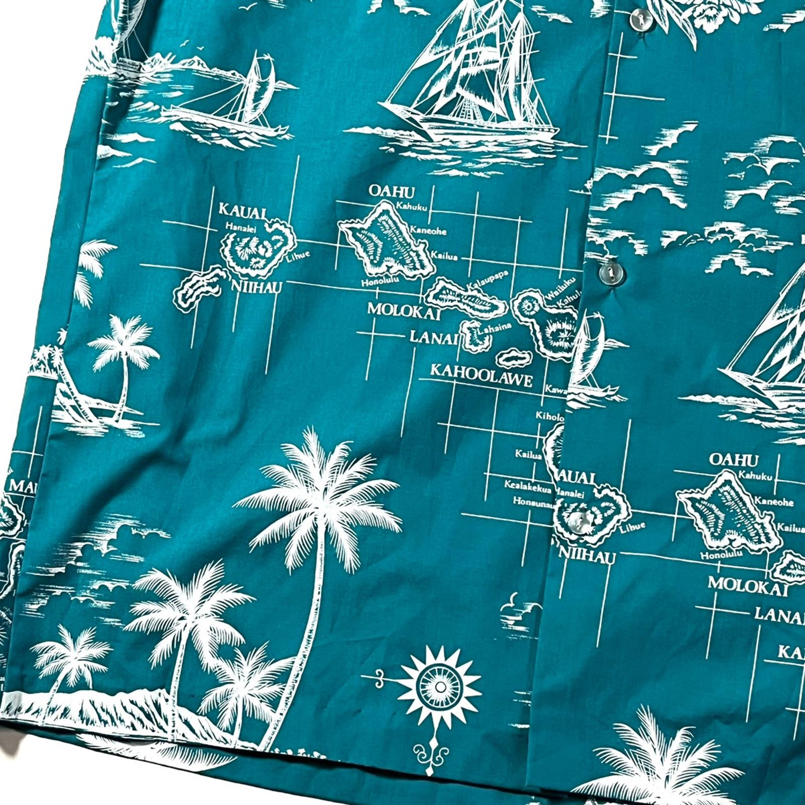 Vintage Vintage 1990’s Made in Hawaii Royal Creations Button Up Med Size US M / EU 48-50 / 2 - 3 Thumbnail