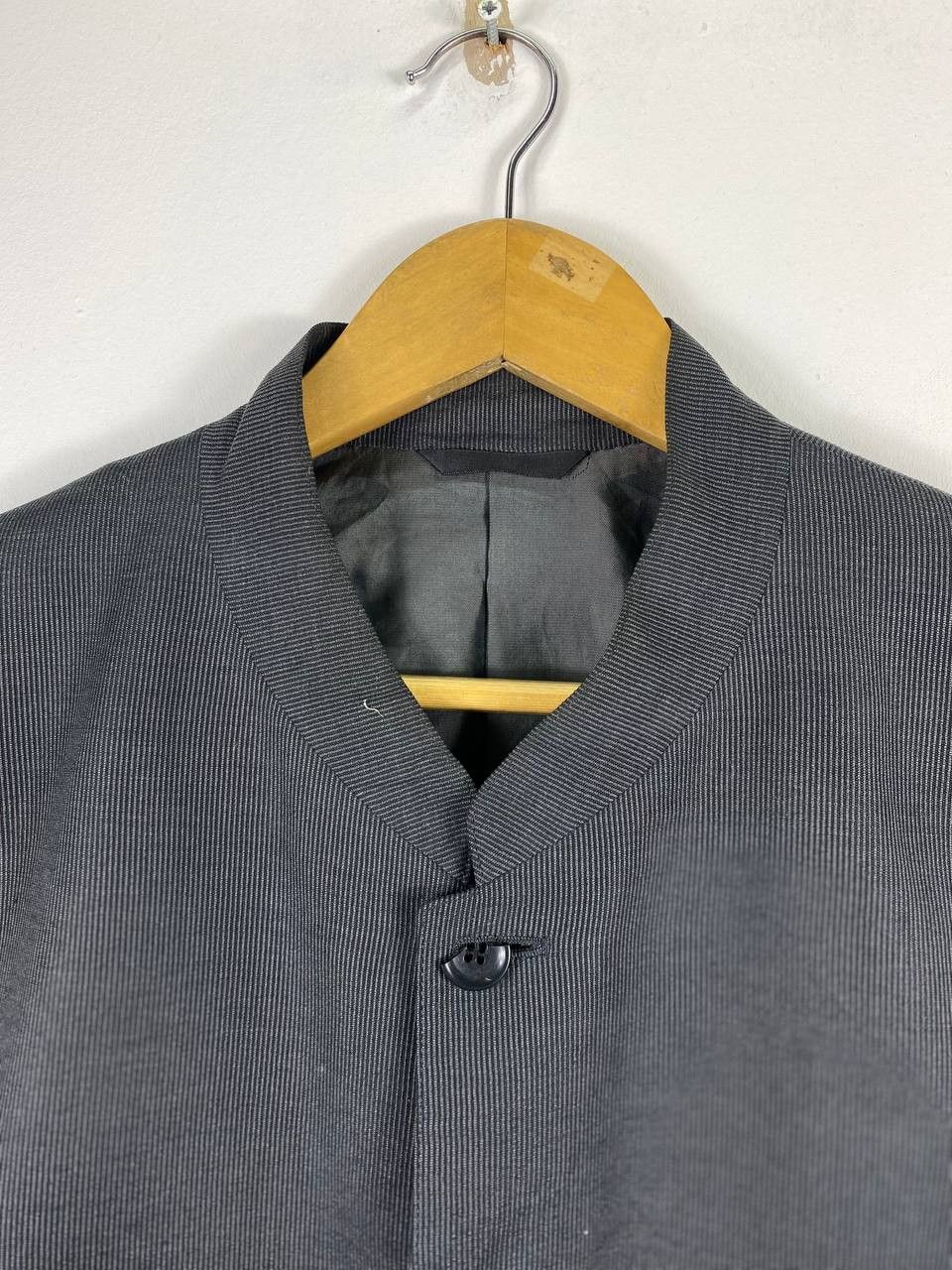 Balmain balmain paris light jacket few button damage Size US L / EU 52-54 / 3 - 2 Thumbnail