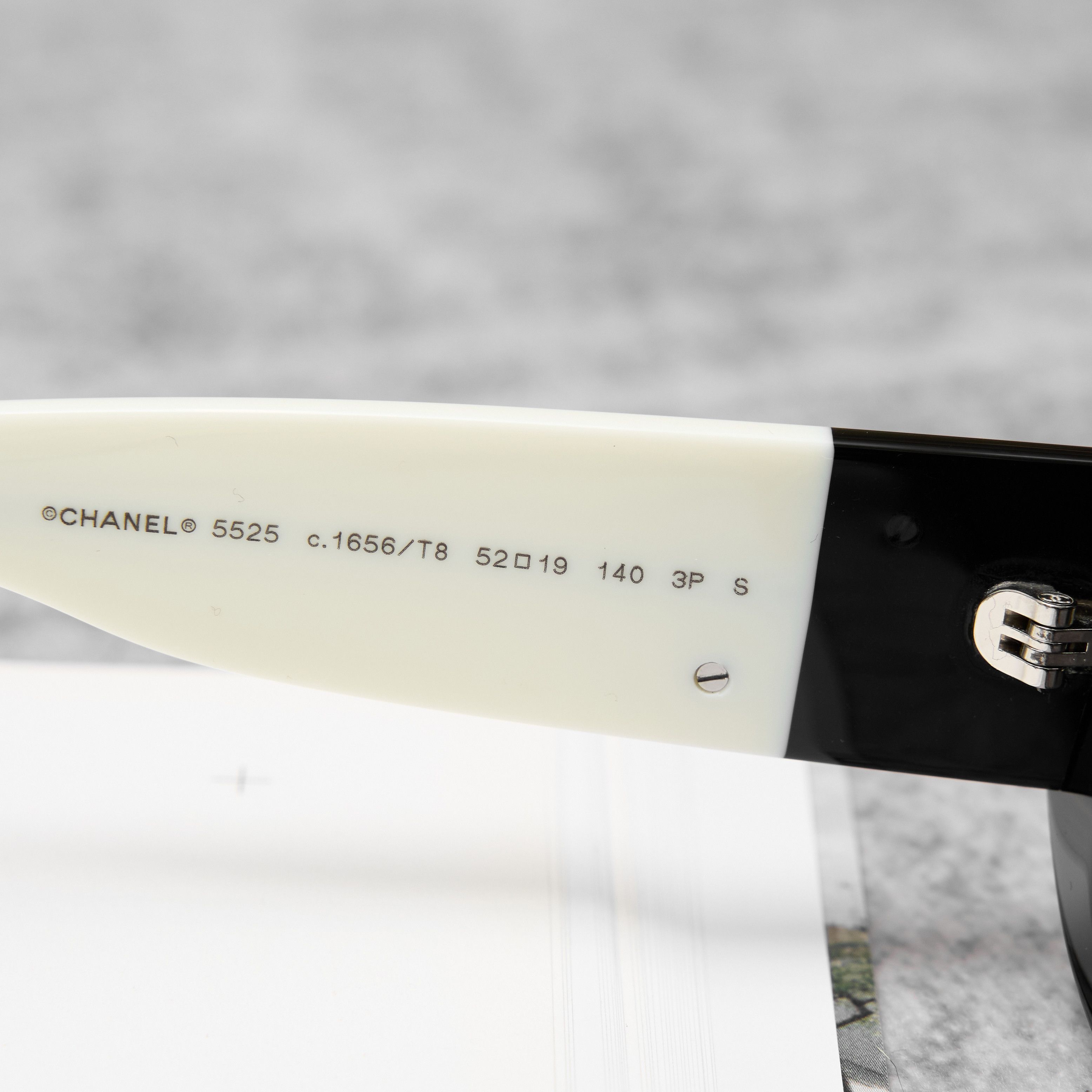 Chanel CHANEL 0CH5525 1656T8 Sunglasses BLACK/WHITE Size ONE SIZE - 5 Thumbnail