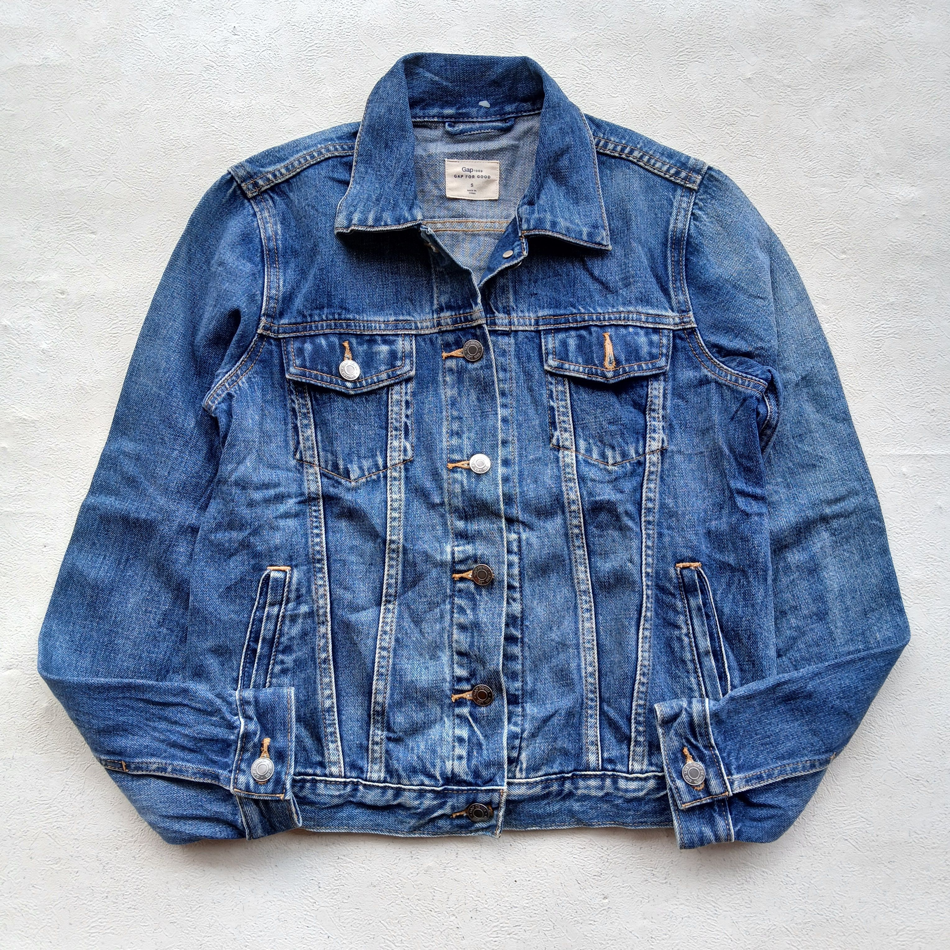 Gap × Vintage Gap big logo rainbow embroidery denim jacket women Size S / US 4 / IT 40 - 3 Thumbnail