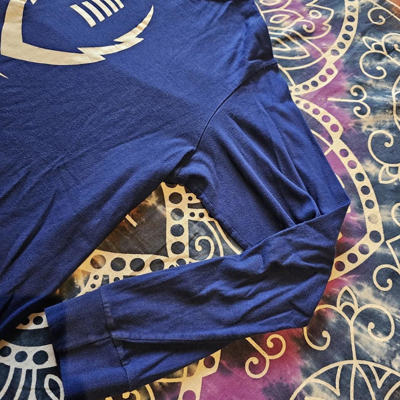 Nike Nike Kid's White and Blue Long sleeve T-shirt Size US XL / EU 56 / 4 - 6 Thumbnail