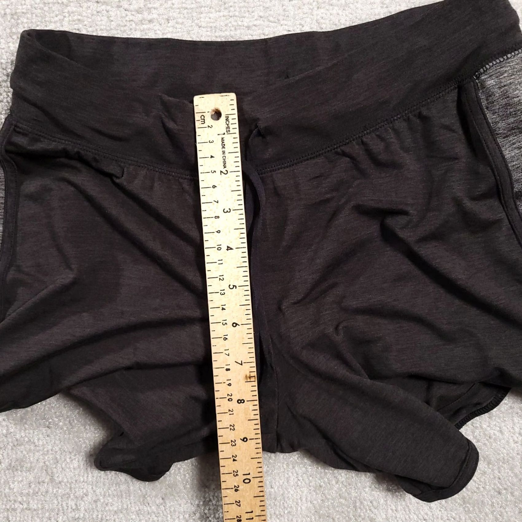 Reebok Reebok Womens Athletic Running Shorts XS Black Gray Drawstring Ladies Size 26" / US 2 / IT 38 - 6 Thumbnail
