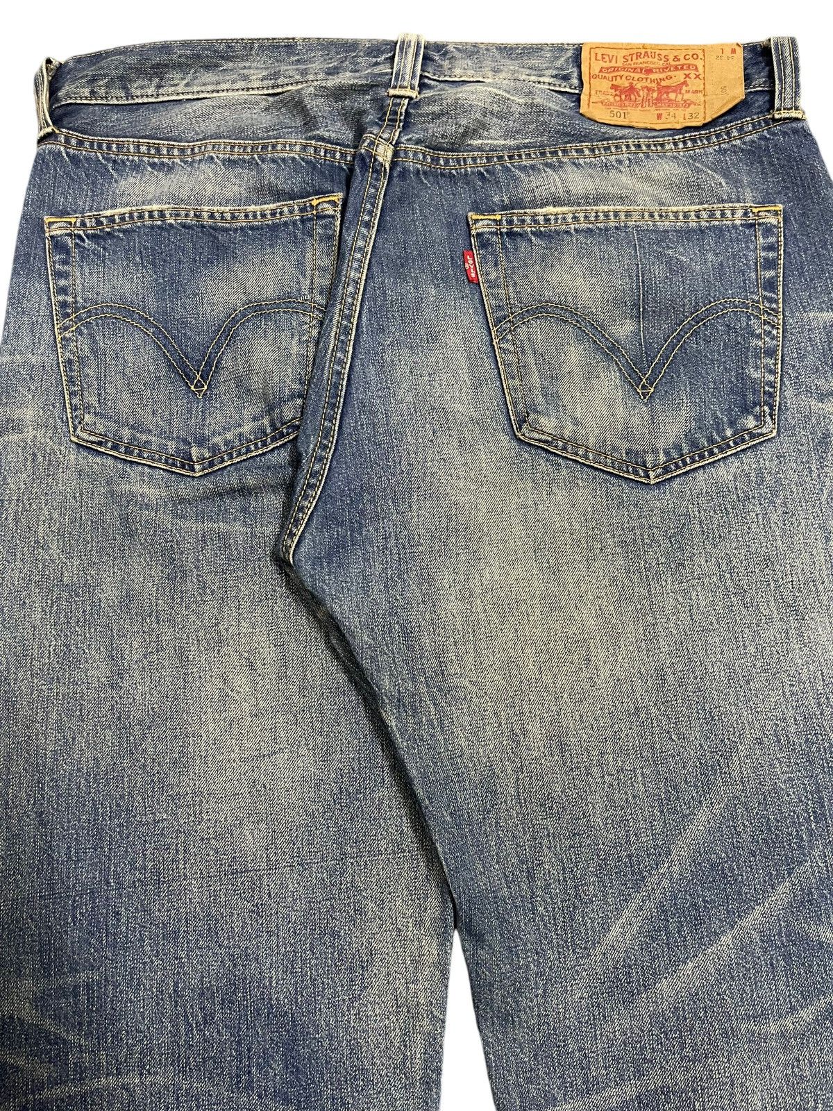 Levi's Vintage Levis 501 Blue Faded Wash Distress Style Jeans Size US 36 / EU 52 - 6 Thumbnail