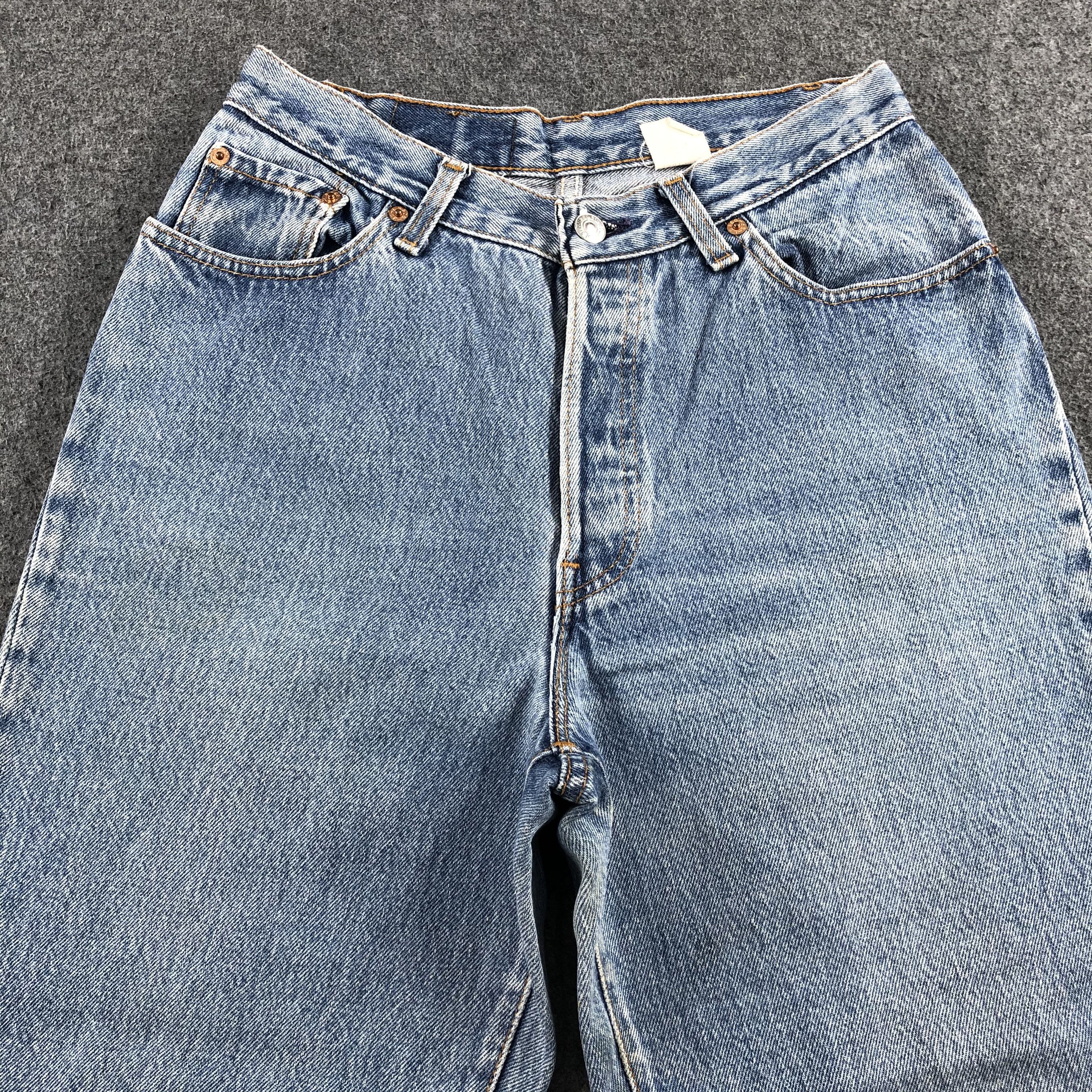 Levi's 90s Vintage Blue Wash Levis 501 Jeans-J1738 Size US 28 / EU 44 - 3 Thumbnail