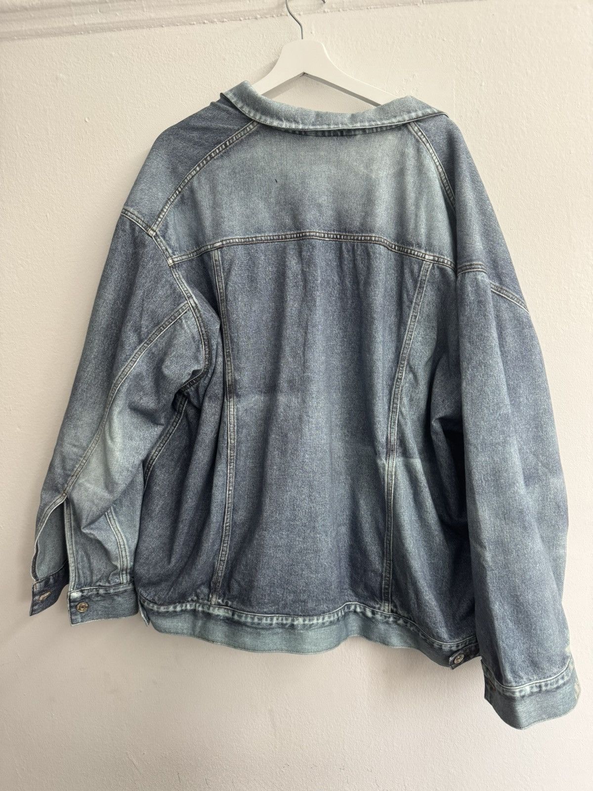 Balenciaga Tromp Loeil jean jacket Size US L / EU 52-54 / 3 - 2 Thumbnail