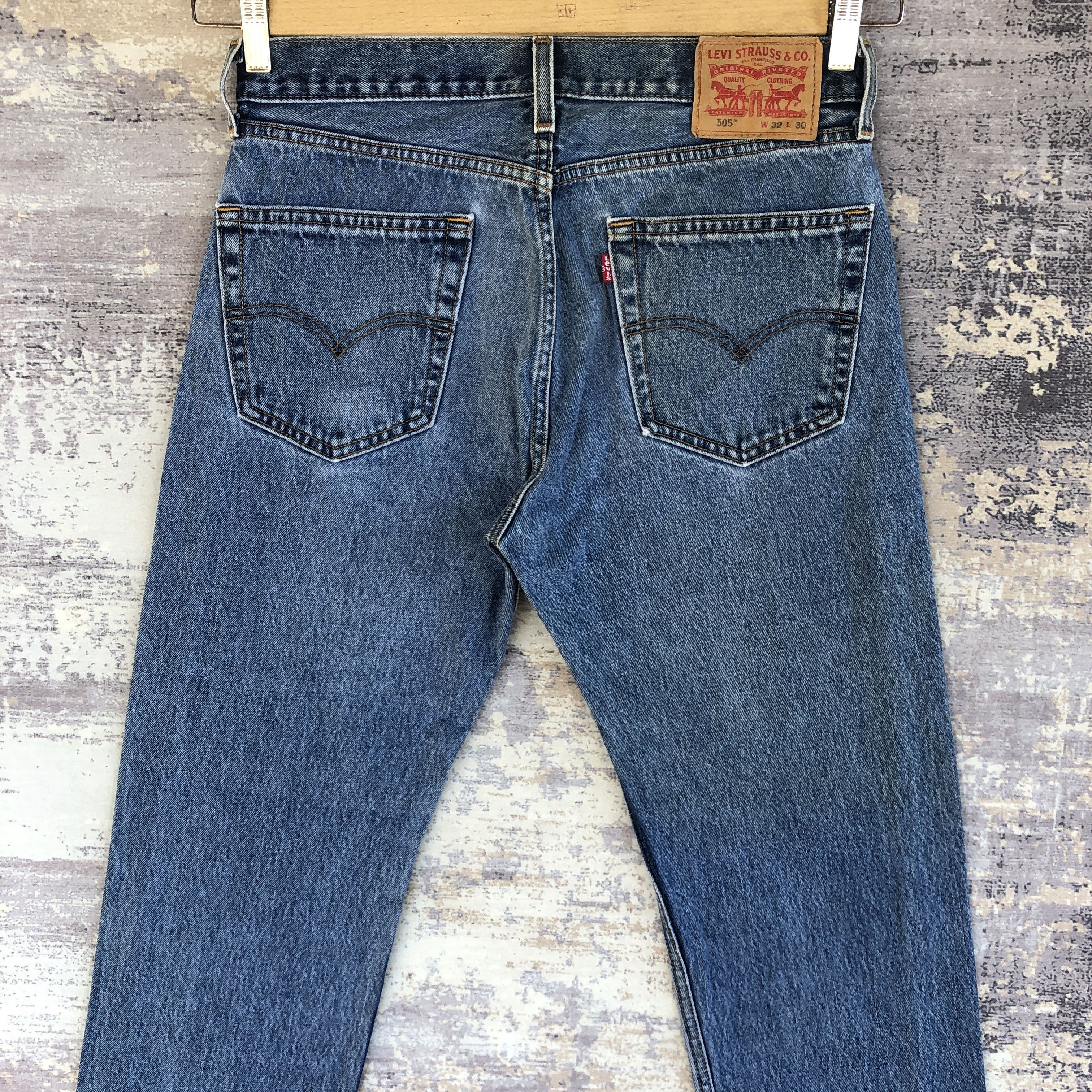 Levi's Vintage Levis Stone Wash Jeans Levi's 505 Faded Blue Denim Size US 30 / EU 46 - 4 Thumbnail
