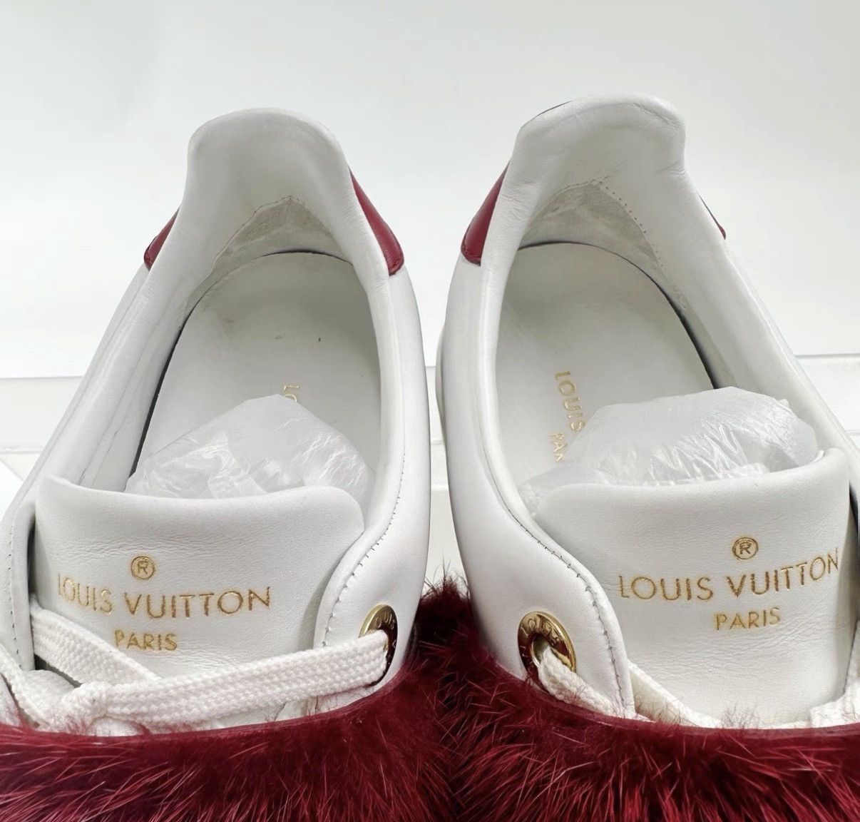 Louis Vuitton Louis Vuitton Block Mink Fur White Sneakers K12 Size US 7 / IT 37 - 4 Thumbnail