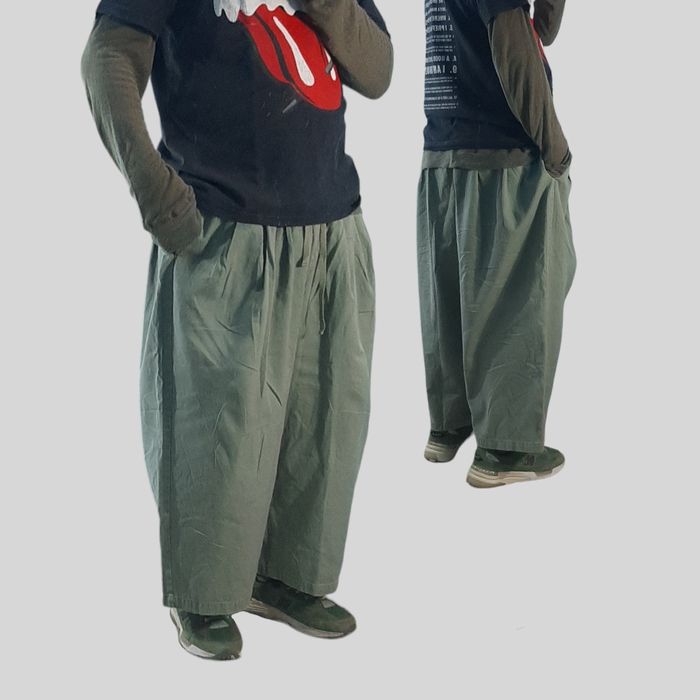 Yohji Yamamoto Niko and balloon angkle pant | Grailed