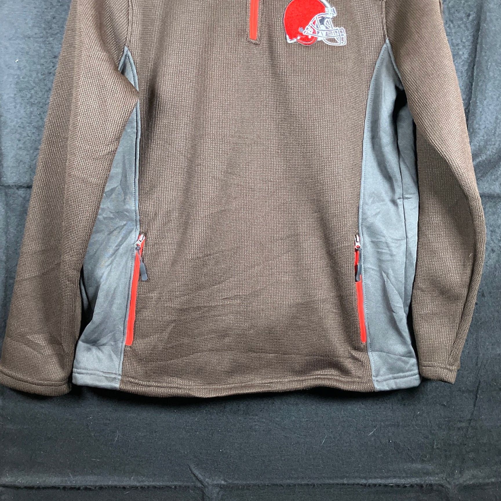 Vintage Team Apparel Mens Cleveland Browns 1/4 Zip Sweater Fleece Lined Athleisure Small Shirt Pullover Knit Brown Football Browns Mens S Size US S / EU 44-46 / 1 - 3 Thumbnail