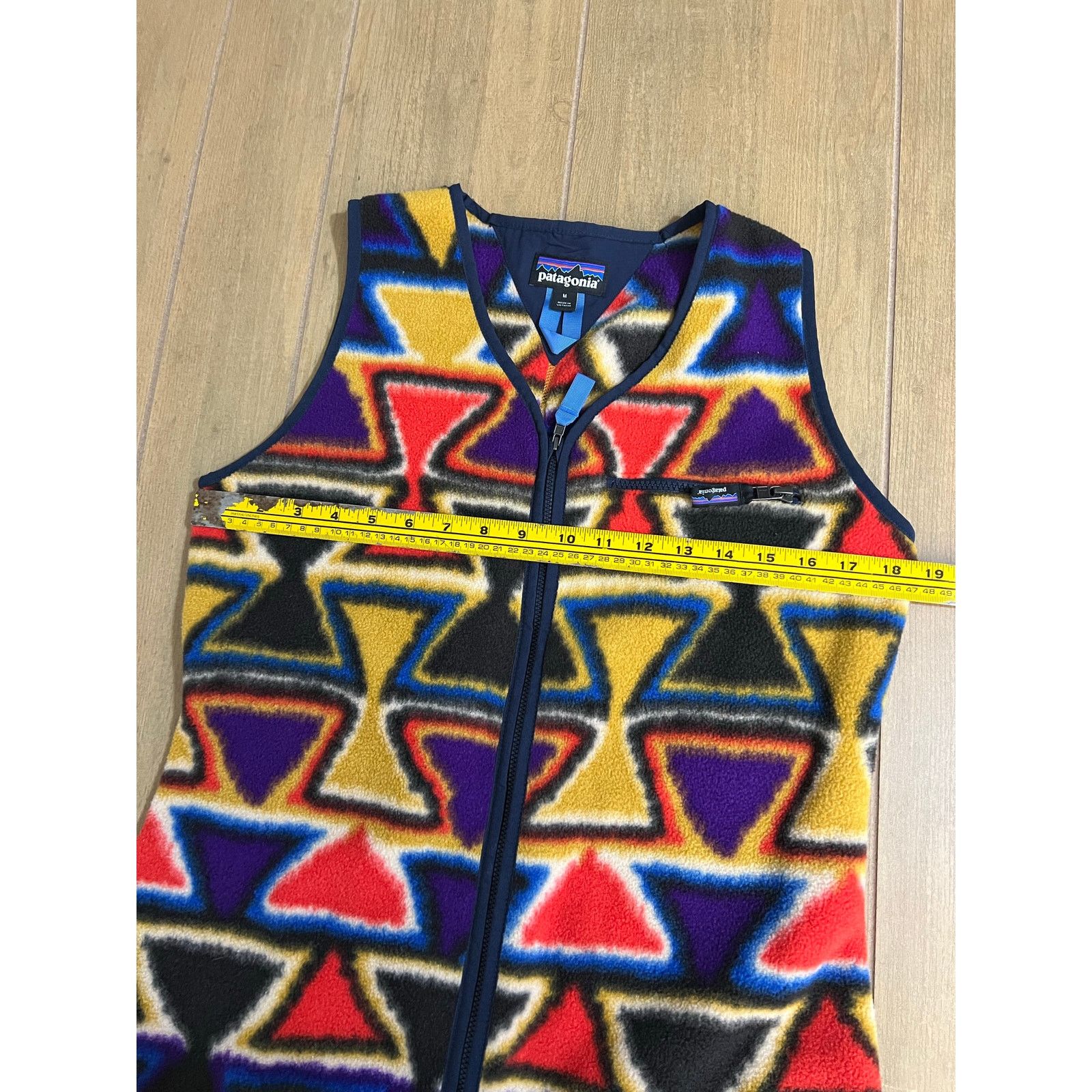 Patagonia Patagonia Synchilla Patched Jumpsuit Medium Aztec Print Size 28" / US 6 / IT 42 - 11 Thumbnail