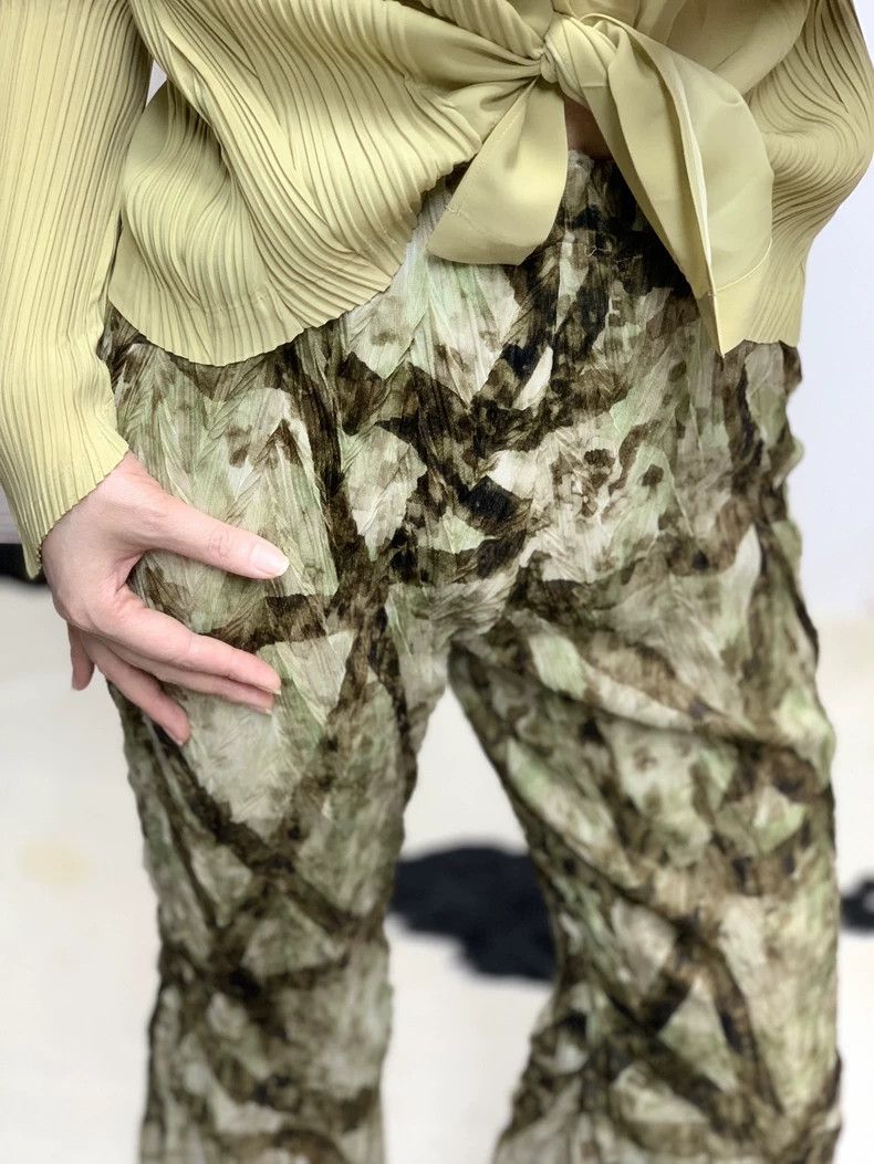 Issey Miyake Issey Miyake Psychedelic flared pants Size 25" / US 0 / IT 36 - 5 Thumbnail