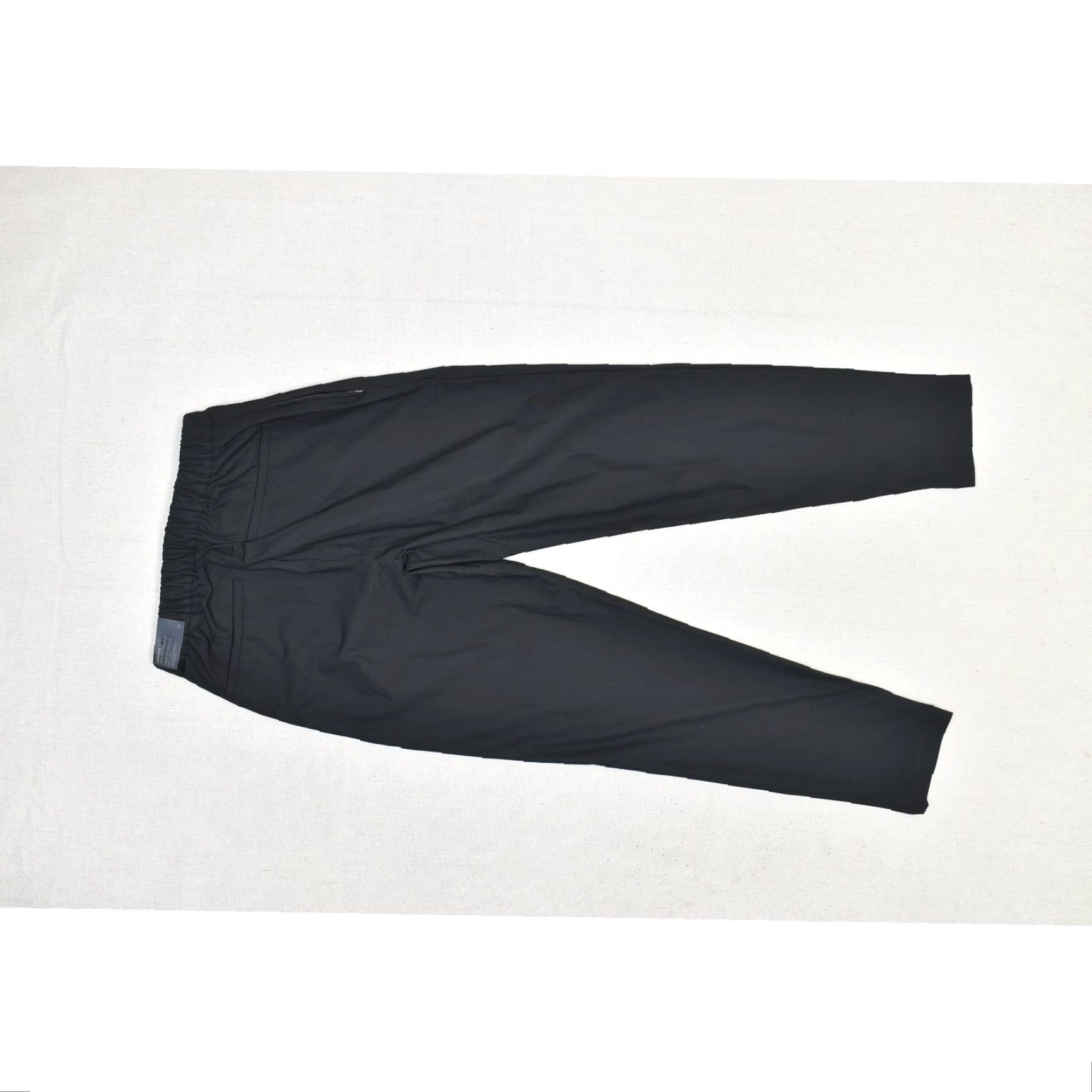 Vuori NEW Vuori Men's Slim Taper Black Performance Jogger Regular Size S Size US 29 - 6 Thumbnail