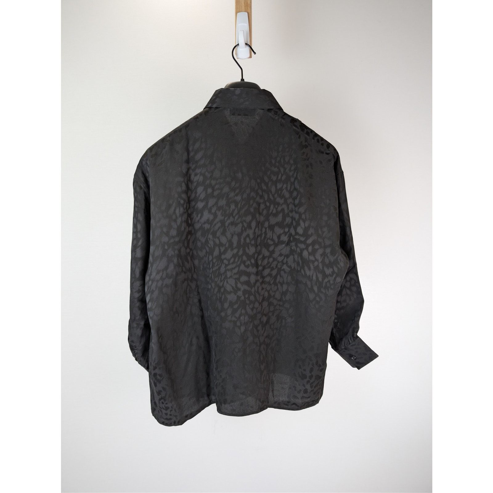 Saint Laurent Paris o1rshd1 Chemise Blouse Boxy Leopard Eclatant Shirt in Black Size US XS / EU 42 / 0 - 9 Thumbnail