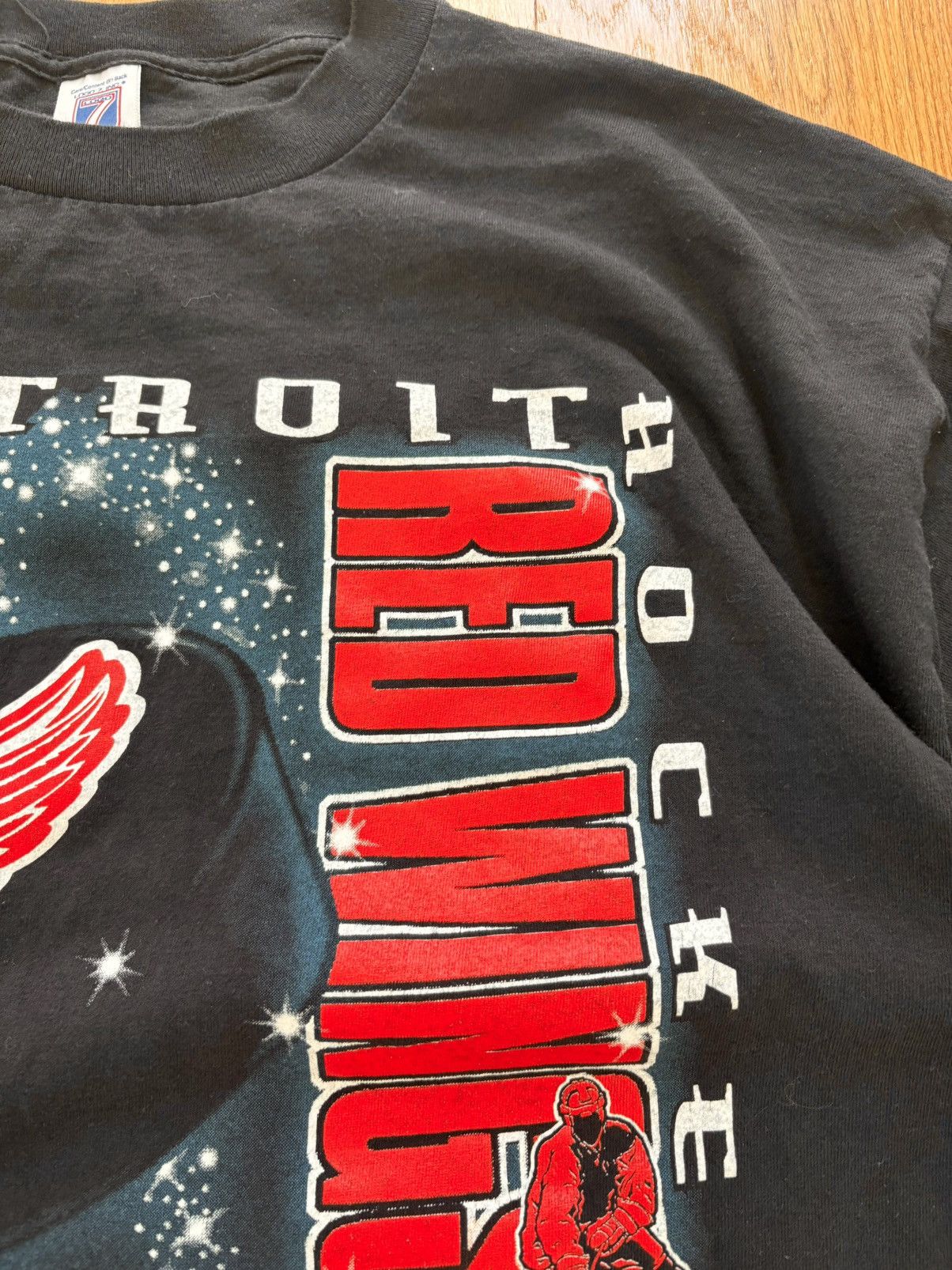 Logo 7 Detroit Red Wings NHL Logo 7 Vintage 90s Hockey T Shirt XL Size US XL / EU 56 / 4 - 7 Thumbnail
