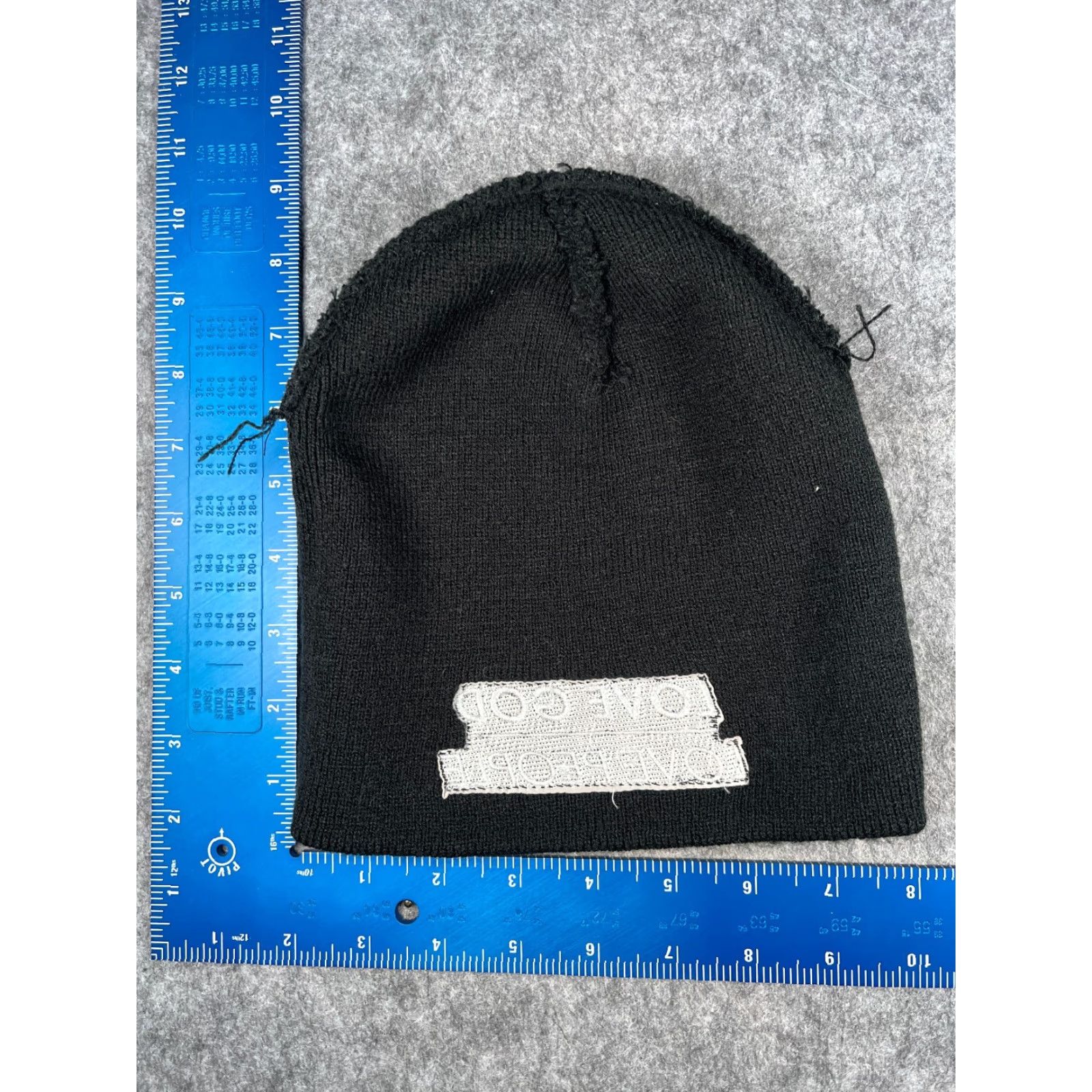 Vintage Love God Love People Beanie Toque Hat Unisex Adults One Size Black Knit Acrylic Embroider Style Beanie Size ONE SIZE - 5 Thumbnail