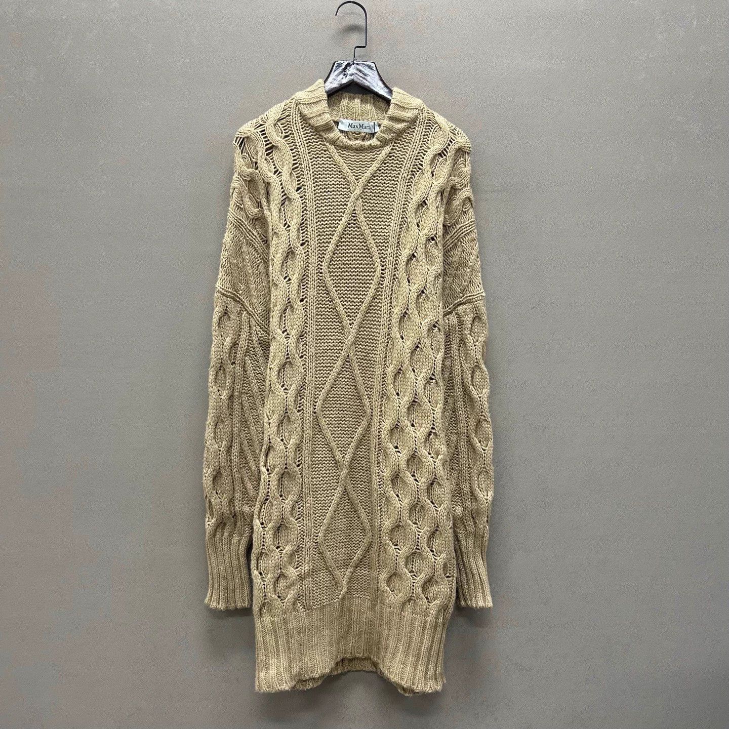 Max Mara MaxMara wool 3D twist dress 99 new M Size M / US 6-8 / IT 42-44 - 1 Thumbnail