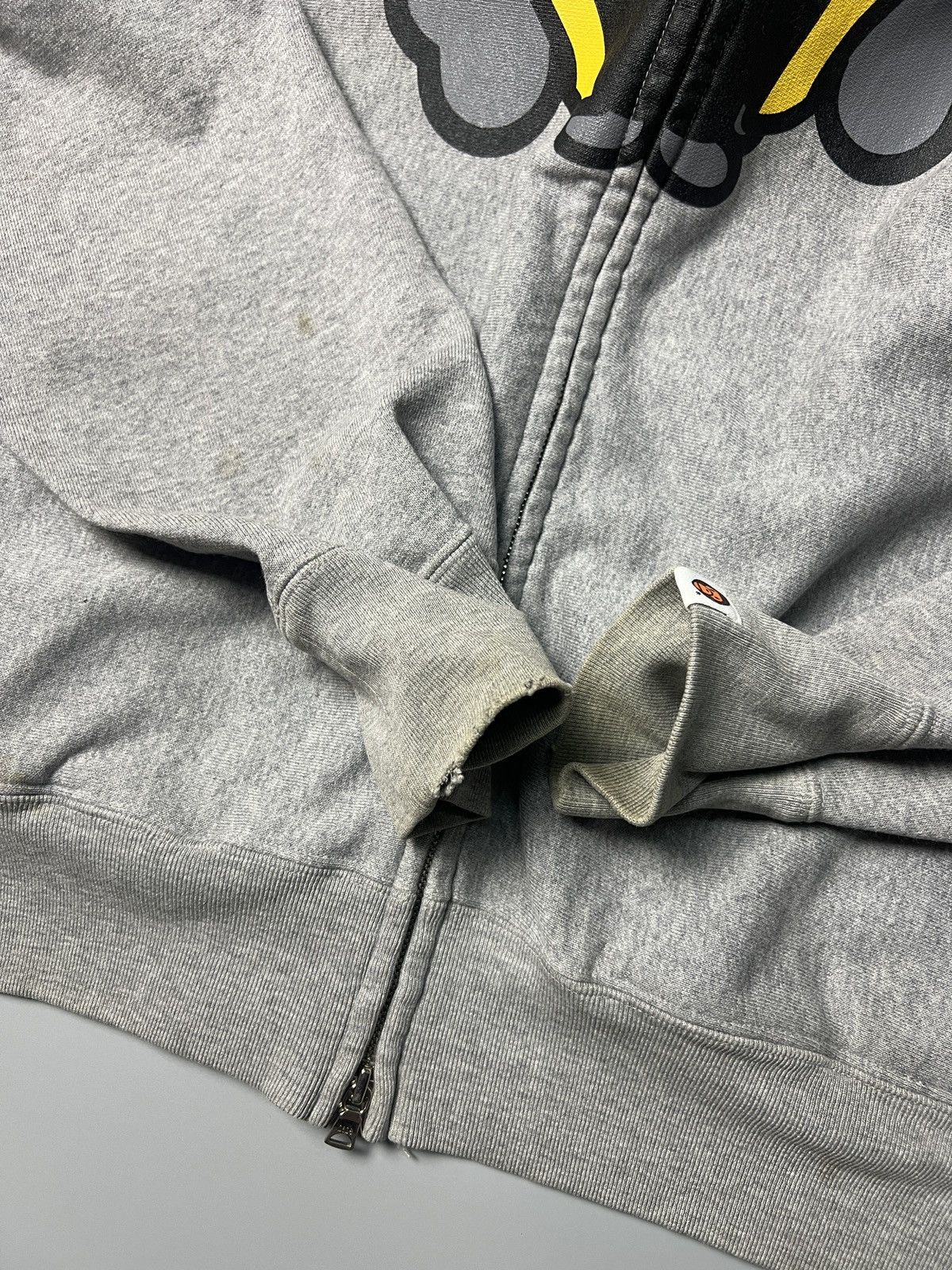 Bape × Kaws Vintage 00’s Baby Milo Kaws Fullzipper Hoodie Size US M / EU 48-50 / 2 - 10 Thumbnail