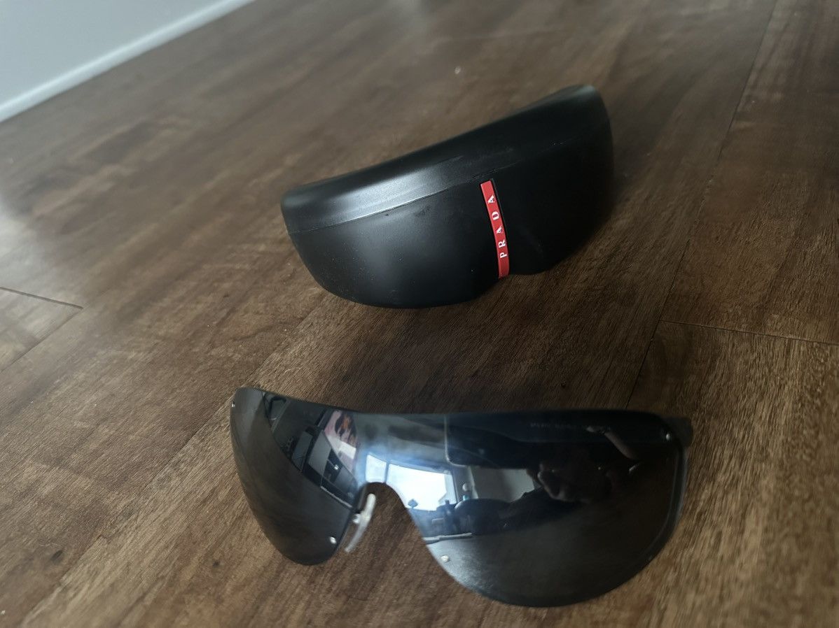 Prada Prada Sunglasses Size ONE SIZE - 2 Thumbnail