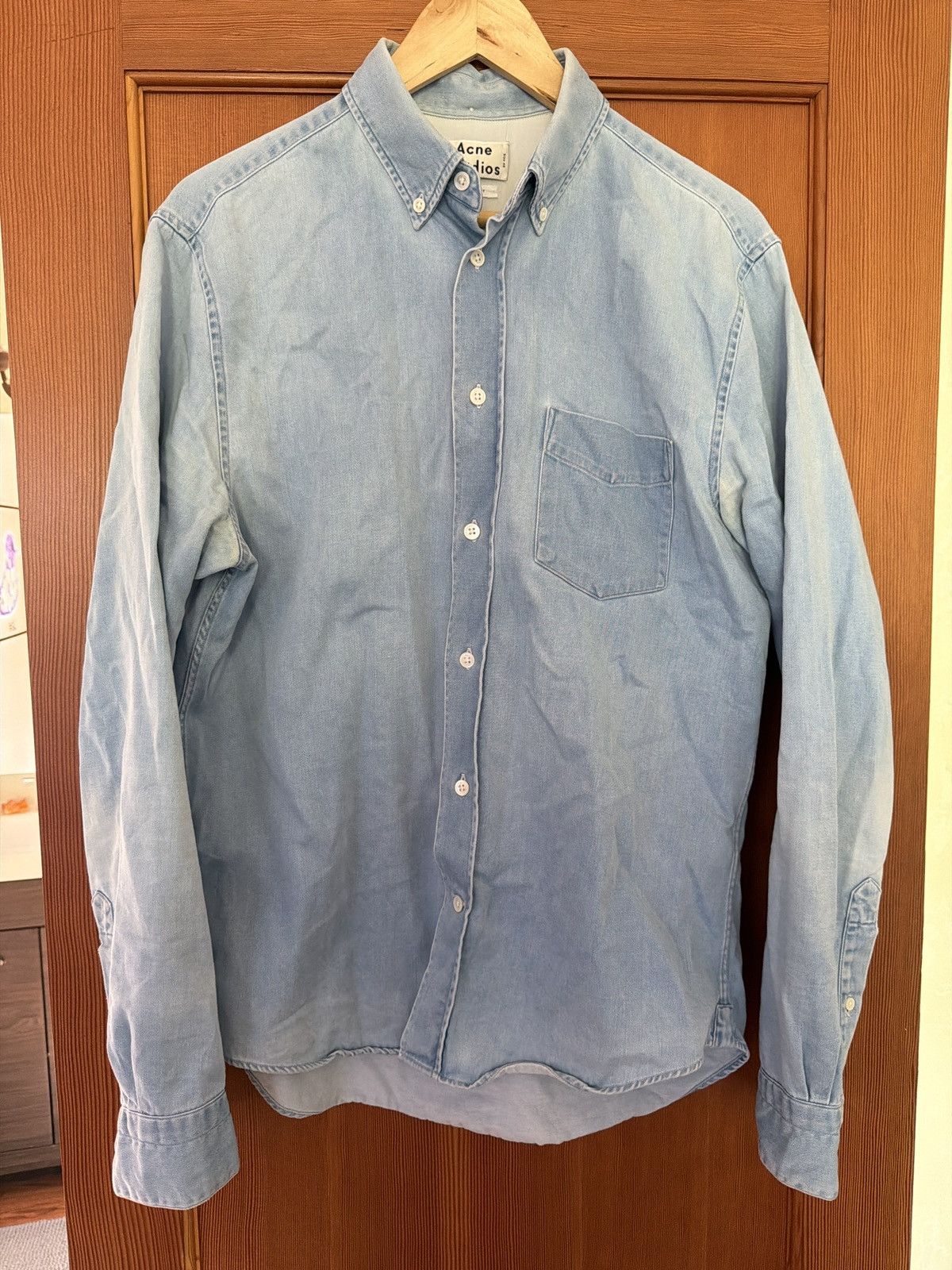 Acne Studios Acne Studios chambray denim long sleeve button down shirt Size US M / EU 48-50 / 2 - 1 Thumbnail