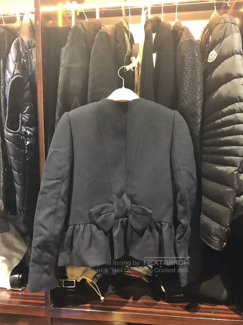 Valentino Valentino Black coat Size XS / US 0-2 / IT 36-38 - 2 Thumbnail