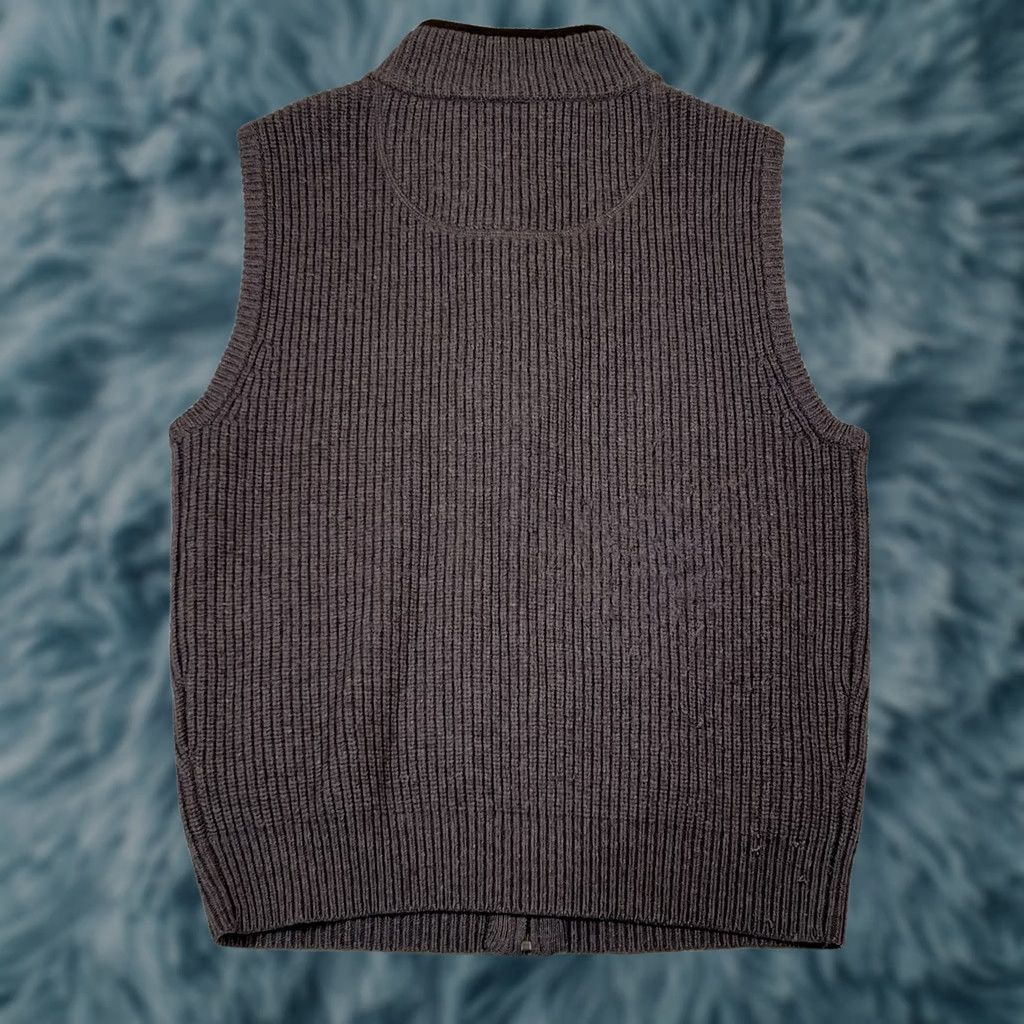 Vintage VINTAGE L.L. Bean Vest Sweater Wool Zip Front Brown Small Men Size US S / EU 44-46 / 1 - 1 Thumbnail