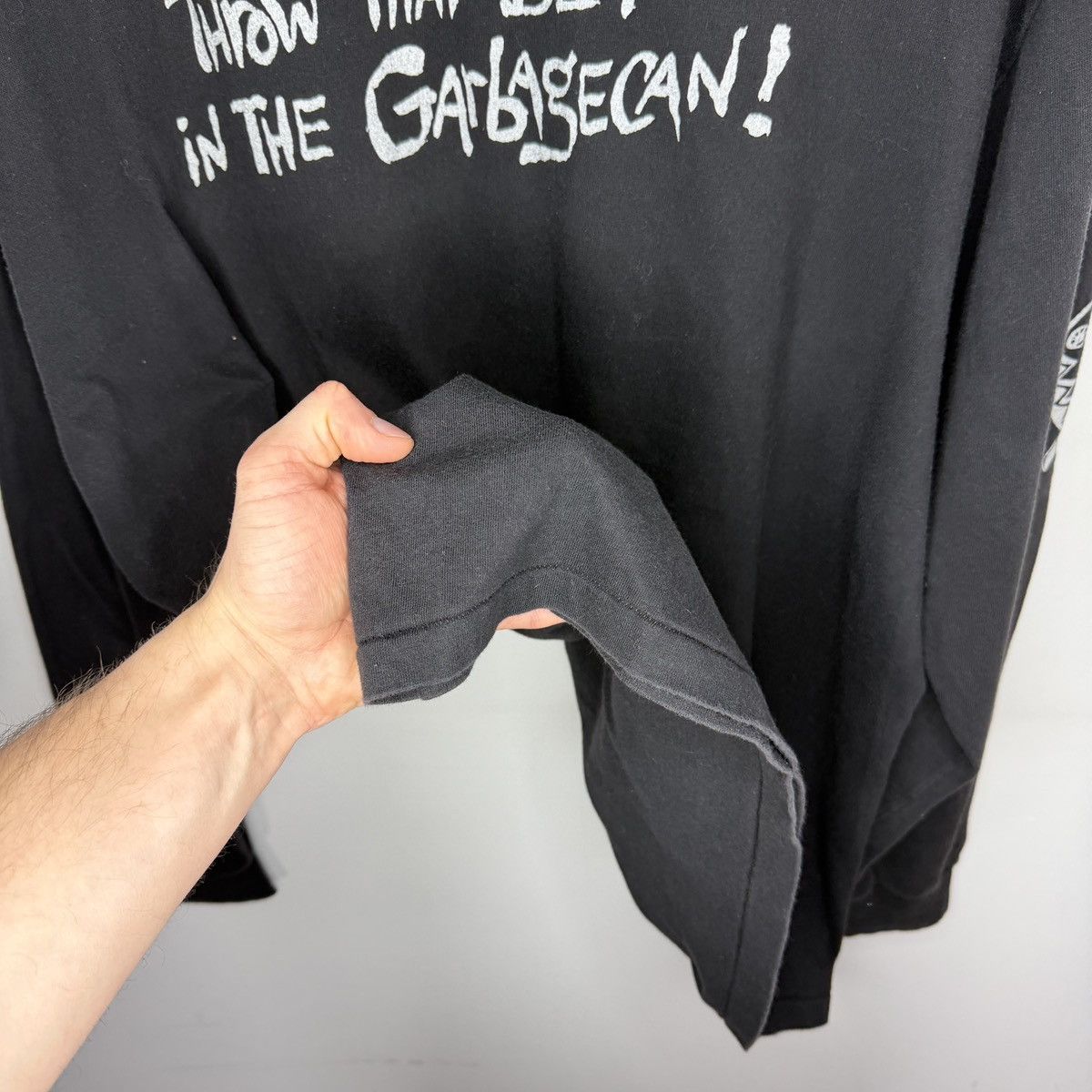 Band Tees Vintage Cool Throw That Beat In The Garbagecan Longsleeve Size US XL / EU 56 / 4 - 10 Thumbnail