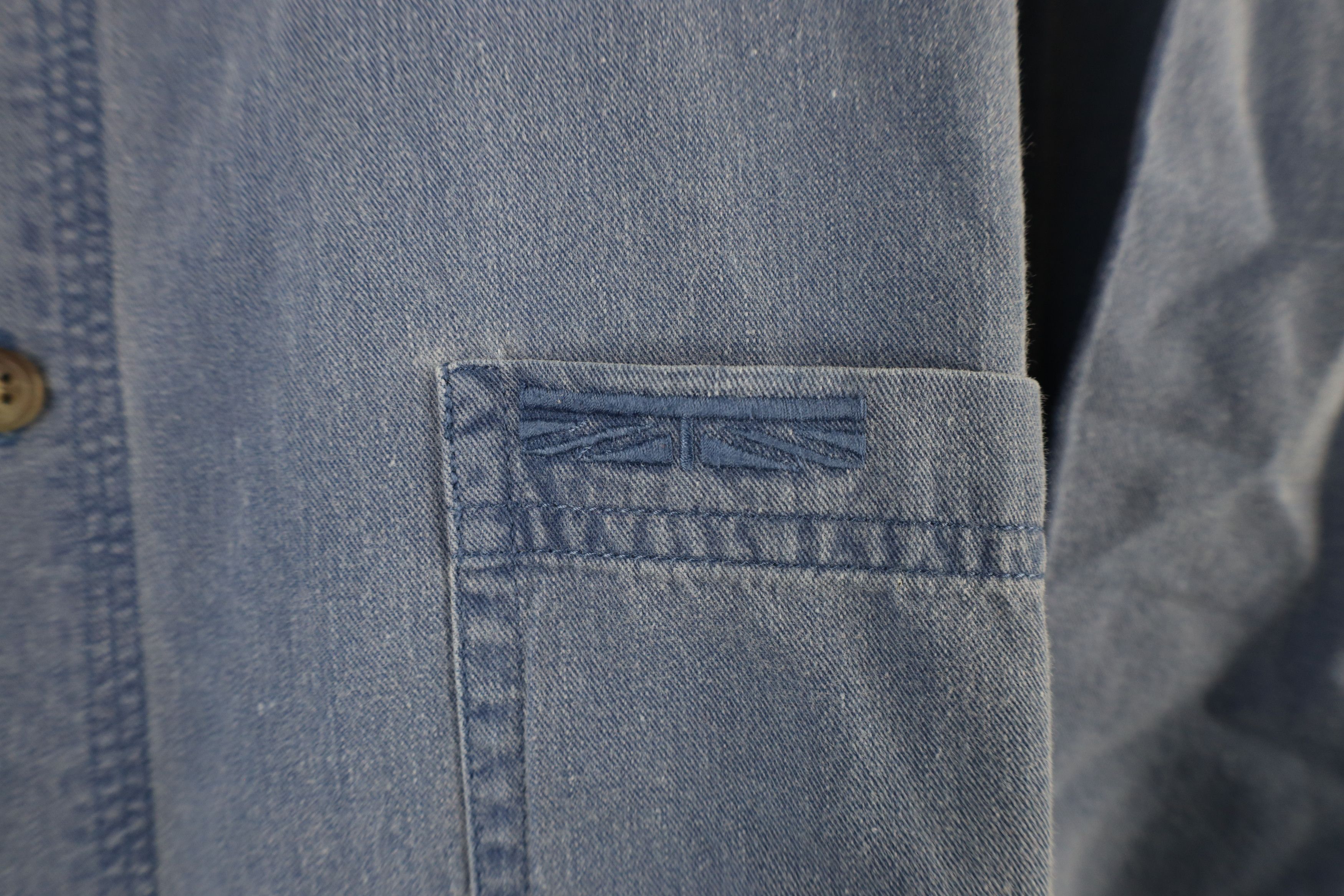 Vintage Vintage 90s Streetwear Short Sleeve Button Shirt Blue Size US L / EU 52-54 / 3 - 4 Thumbnail